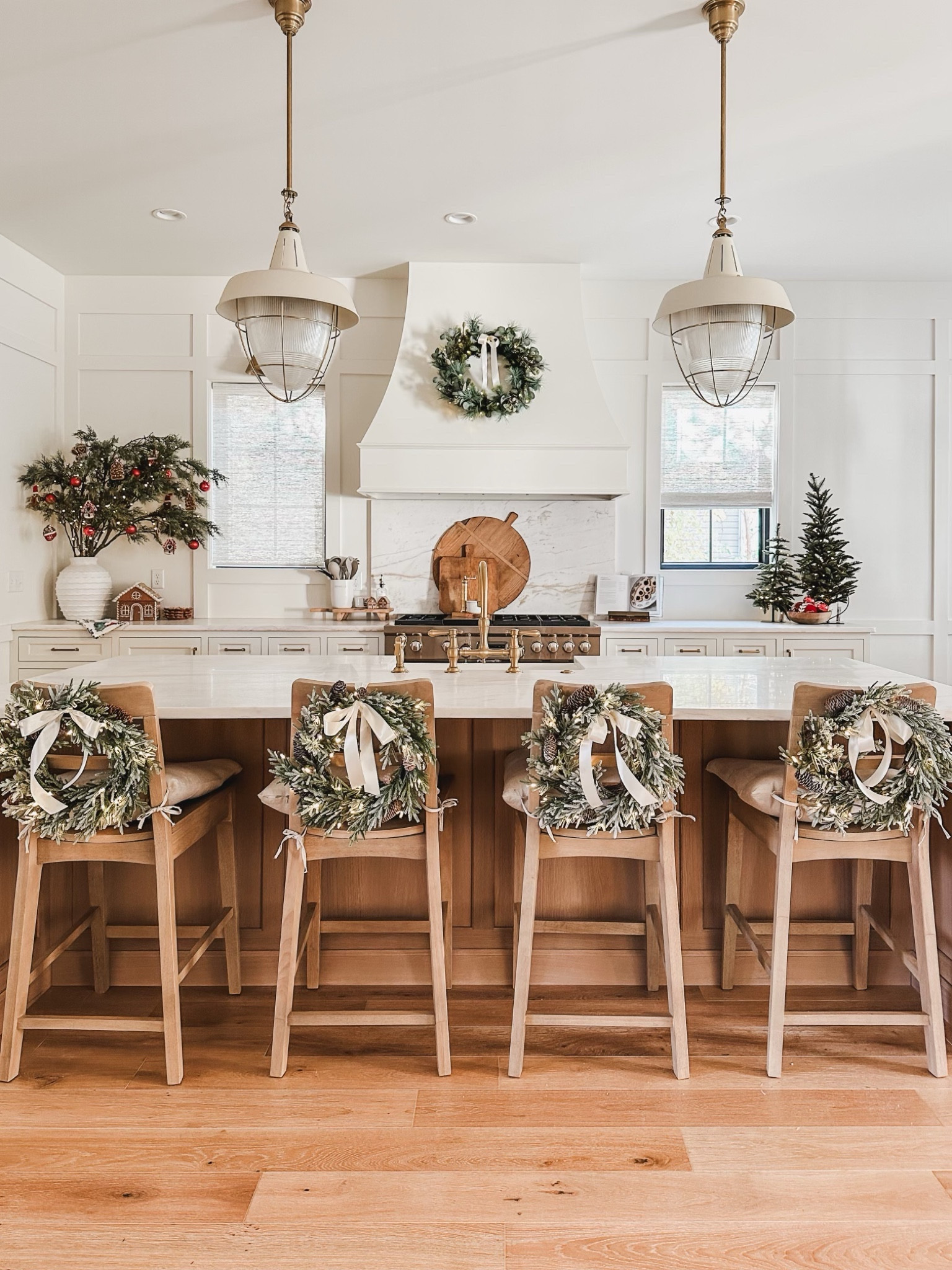 Christmas kitchen views with creamy whites, warm woods, and frosted wreaths with velvet bow details. Loving the pops of green for a cozy vibe

Holiday home, kitchen views, Pottery Barn Christmas, neutral Christmas vibes, creamy whites, warm wood, wreath finds, aesthetic home, barstools, velvet ribbon, faux greenery, cozy Christmas style, holiday gift guide, Christmas kitchen, gold detail, furniture faves, gingerbread details, ornament finds, Pottery Barn gingerbread, shop the look!

#LTKGiftGuide #LTKSeasonal #LTKHoliday