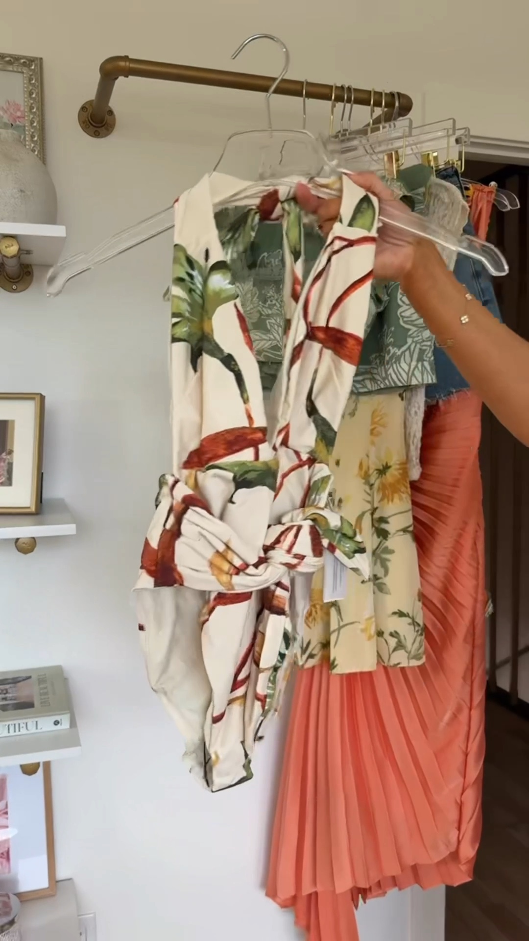 Summer destination resortwear dresses and sets floral summer event looks resortwear travel beach sets summer party dresses

Revolve code: tulip

Vacation
Resortwear
Destination
Swimwear
Coverup
Travel
Spring event
Summer party

#LTKTravel #LTKSwim #LTKootd