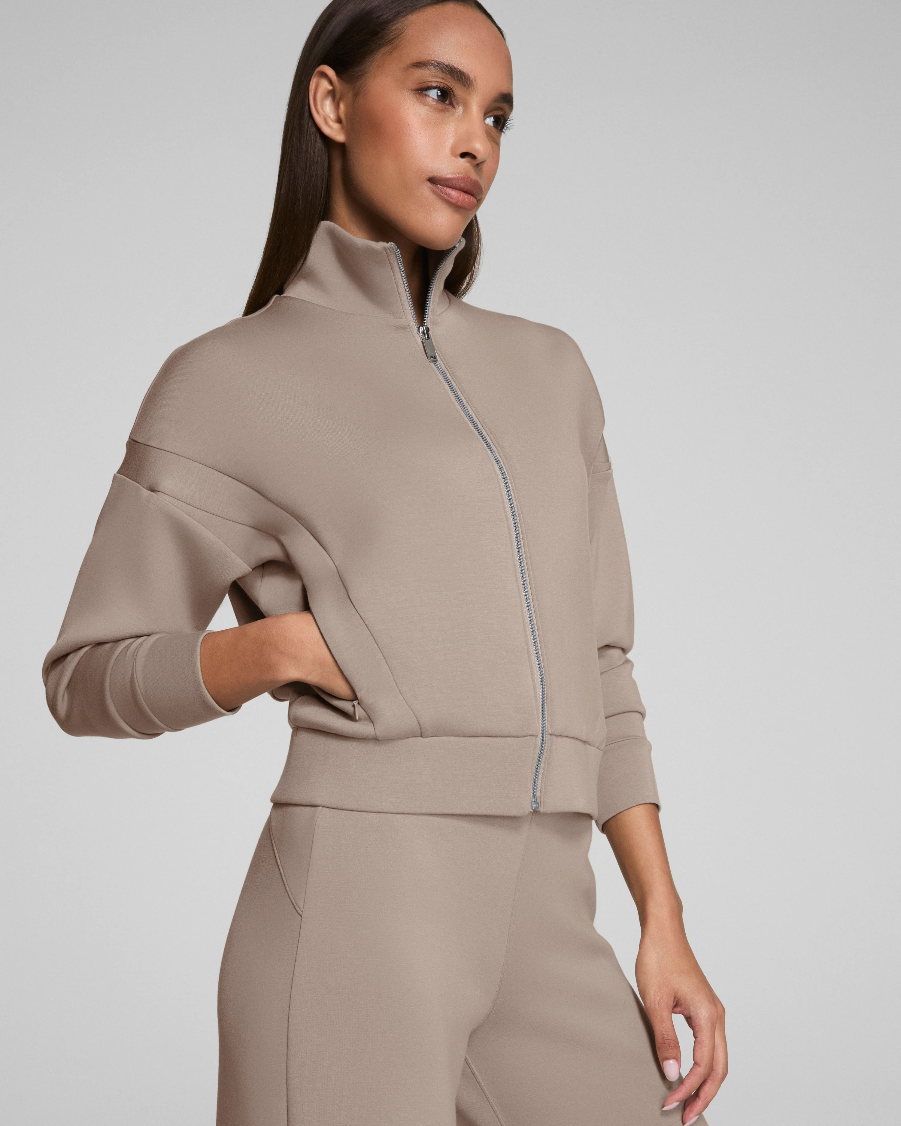 AirEssentials Track Jacket – Lightweight, Sporty & Ultra-Soft | SPANX | Spanx