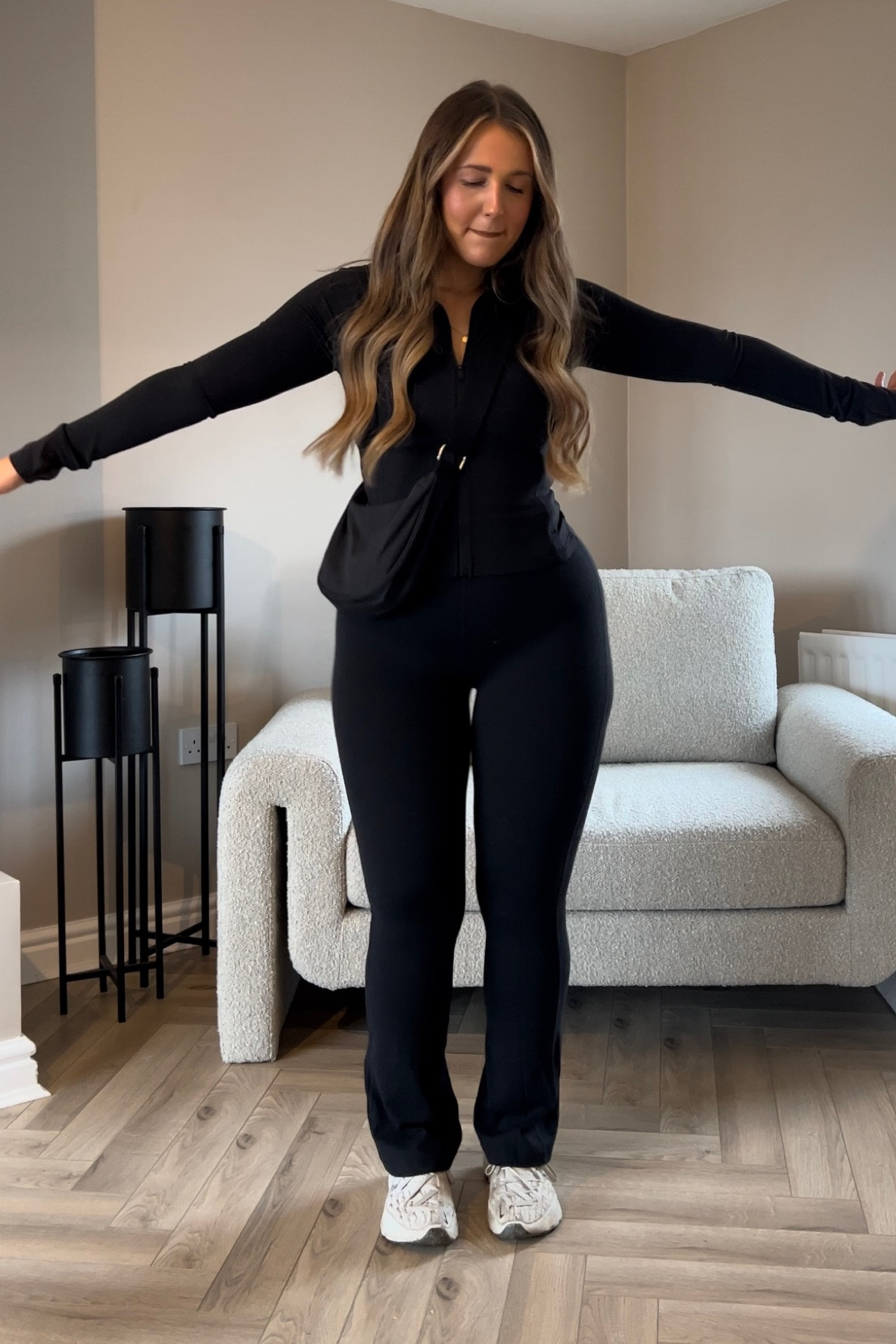 Size DOWN in the unitard. I’m wearing a uk 10, and a uk 12 in the jacket ❤️

#LTKbeauty #LTKmidsize #LTKHoliday