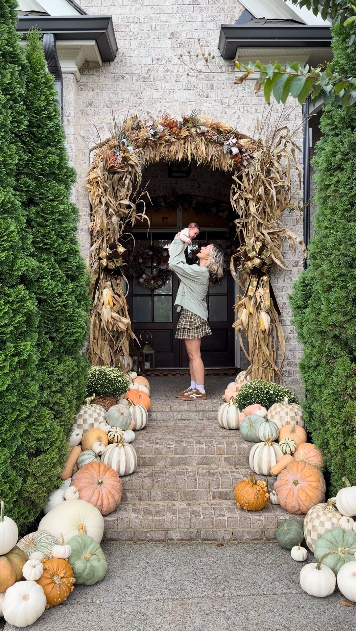 Front porch home fall refresh! 

#LTKHalloween #LTKSeasonal #LTKStyleTip