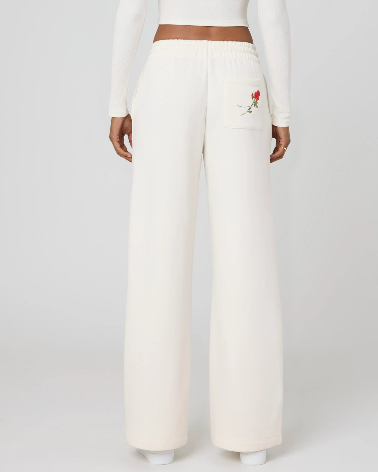 Cozy Crush Forever Wide Leg Sweatpant | florence by mills fashion