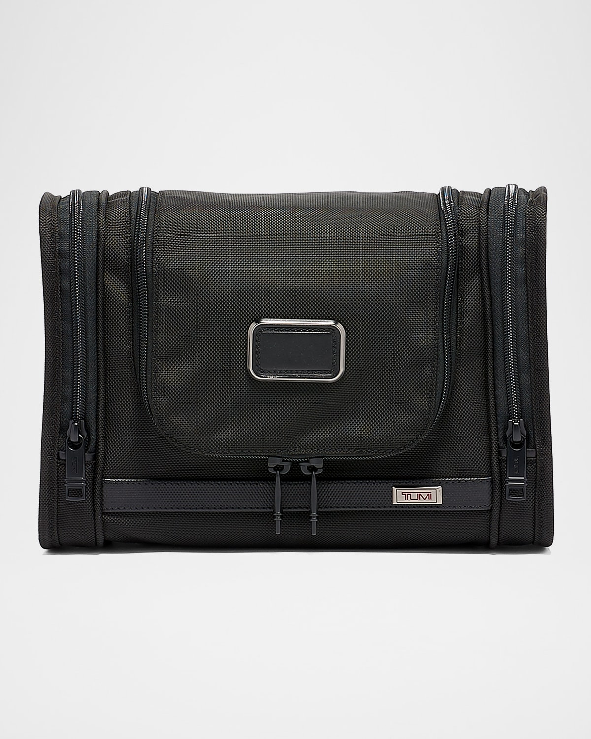 Alpha 3 Hanging Travel Kit | Horchow