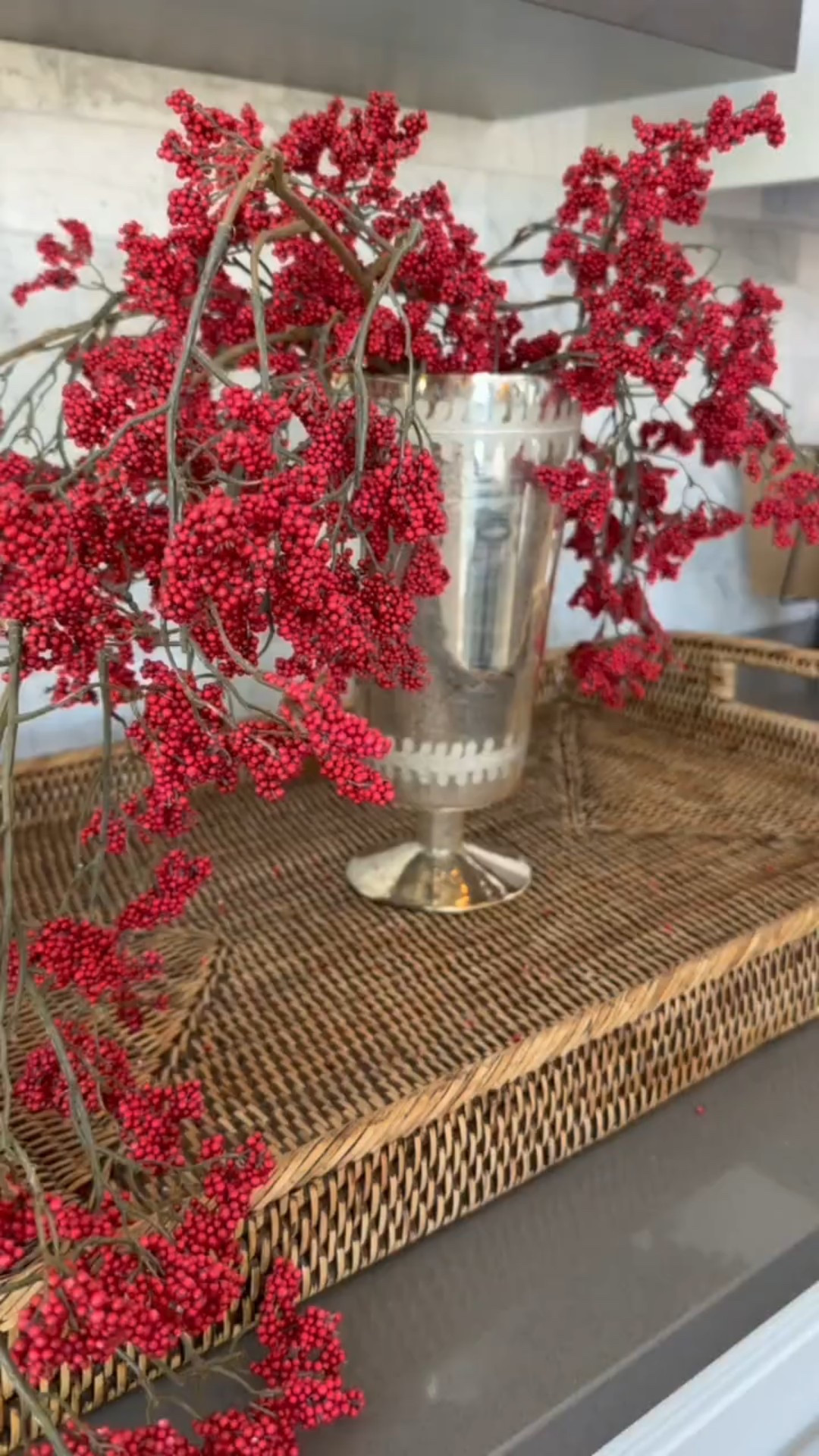 Mercury glass vase plus faux winter foliage is just *chefs kiss* 😘 

#mercuryglass #classychristmas #modernchristmas #christmasdecor #kitchendecor #fauxstems

#LTKHome #LTKSeasonal #LTKHoliday
