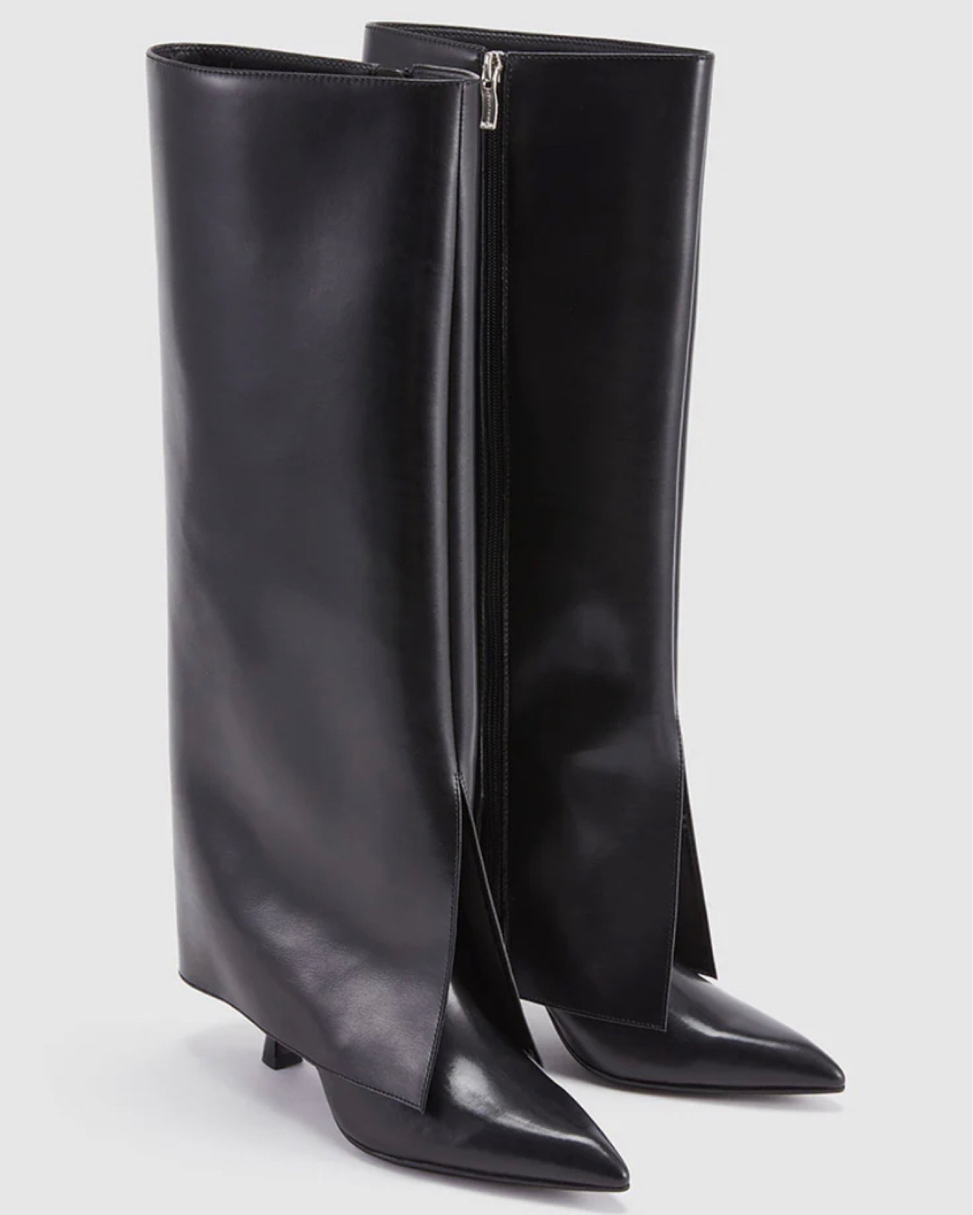 The boots 🖤 



#boots #urbanrevivo #bootsoutfit #fallstyle #influencer #blackboots #ltkfall #fallfashion #kneeeboots 

#LTKshoecrush #LTKstyletip #LTKfindsunder100