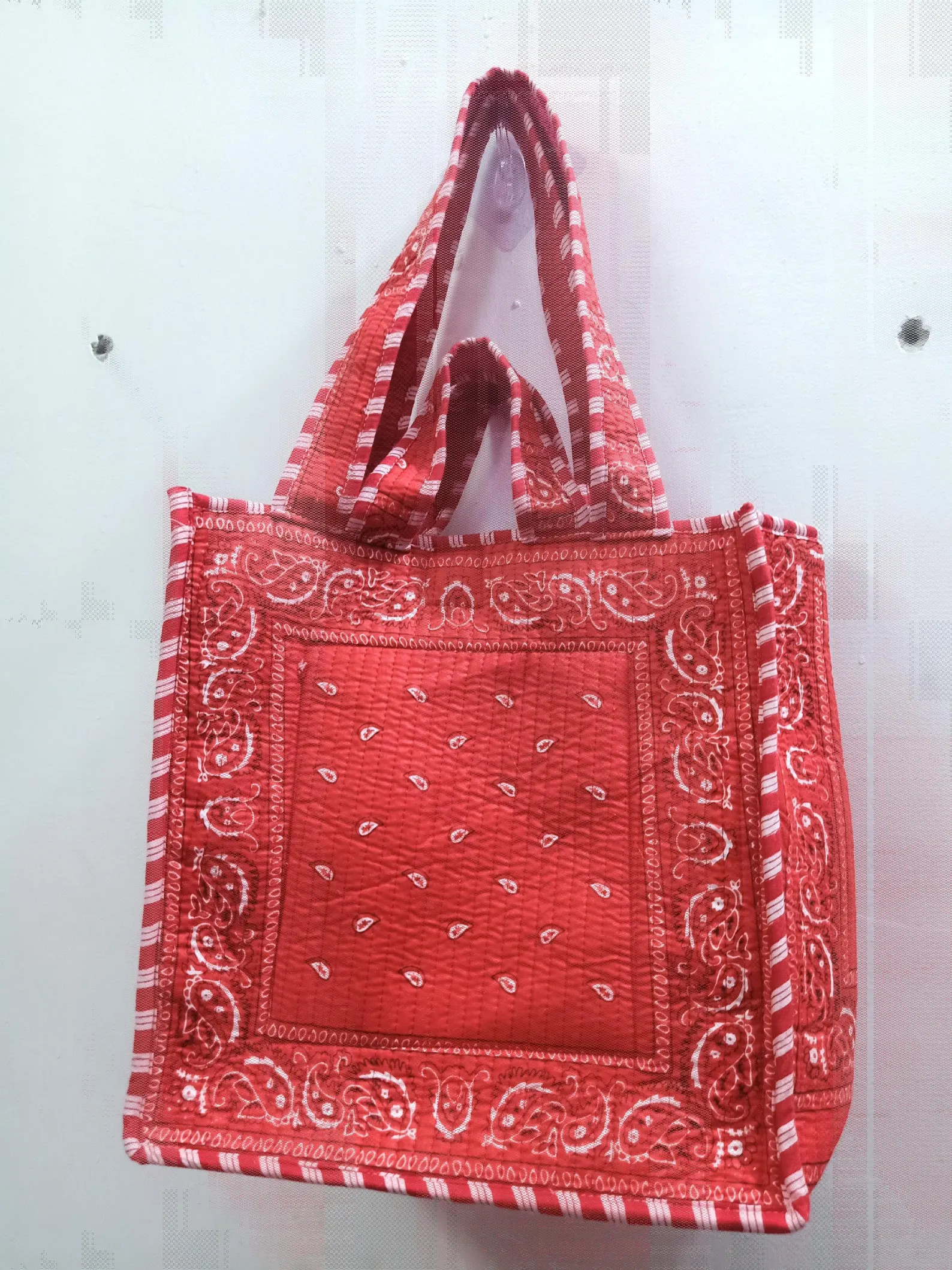 Red Bandana Tote Bag, Quilted Handbag, Paisley Print Shoulder Bag, Handmade Boho Tote, Everyday C... | Etsy (Global)