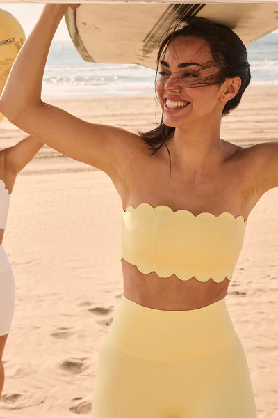 WISKII Scallop Strapless Bra | WISKIIACTIVE