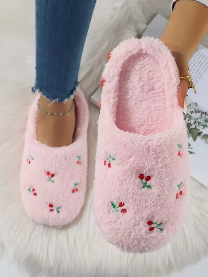 Cartoon Embroidered Detail Home Slippers | SHEIN