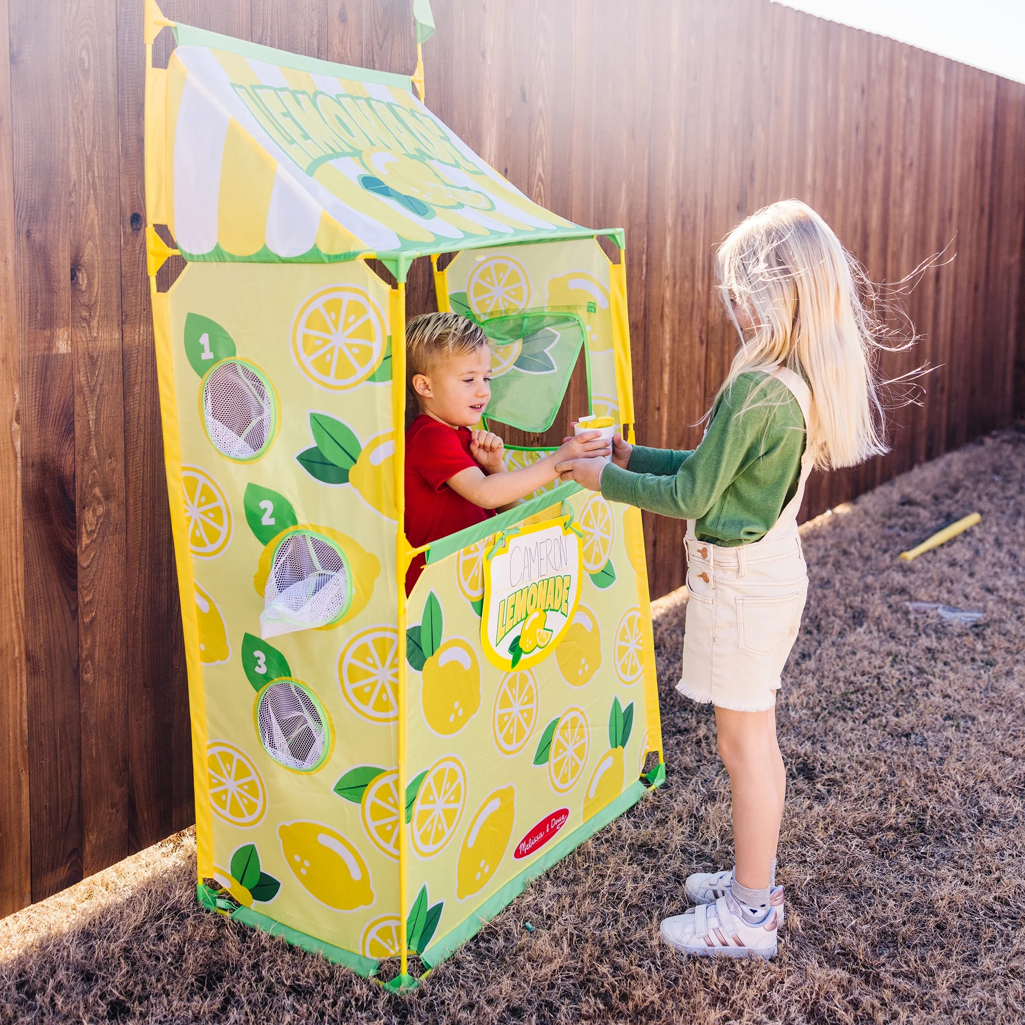 Melissa & Doug Lemonade Stand Play Tent With Beanbag Game, Easy to Assemble, for Toddlers, Presch... | Walmart (US)