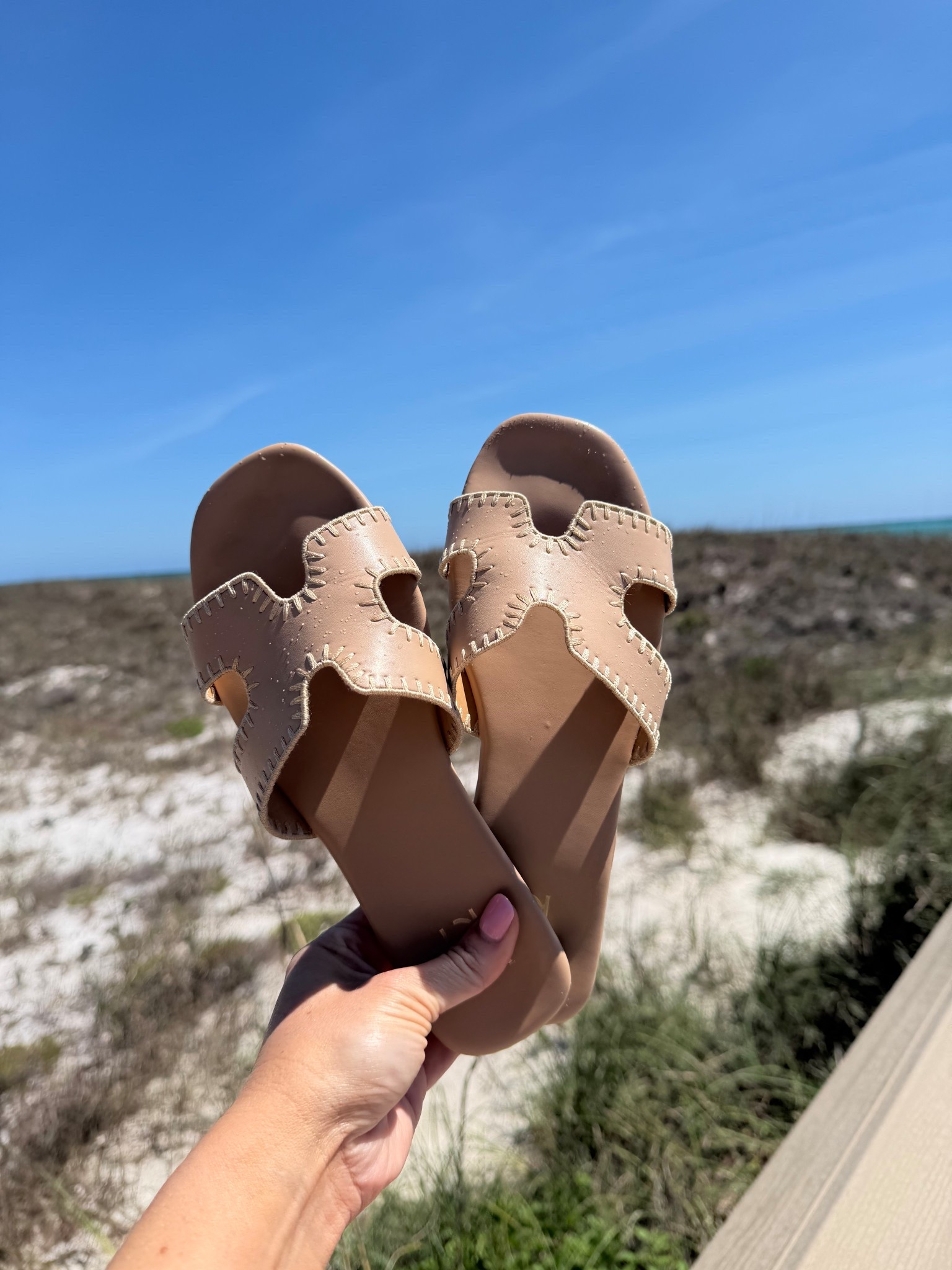 Avara sandals that went with so many things this weekend! Use code Bobbi15 for 15% off! 

#LTKdayinmylife #LTKPetite #LTKootd