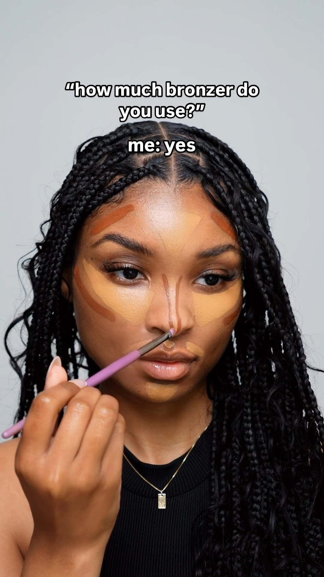 No such thing as too much bronzer😅

(Most of these products are not marketed as a bronzer but they have the PERFECT warm tone so I love using these as bronzers🥰)