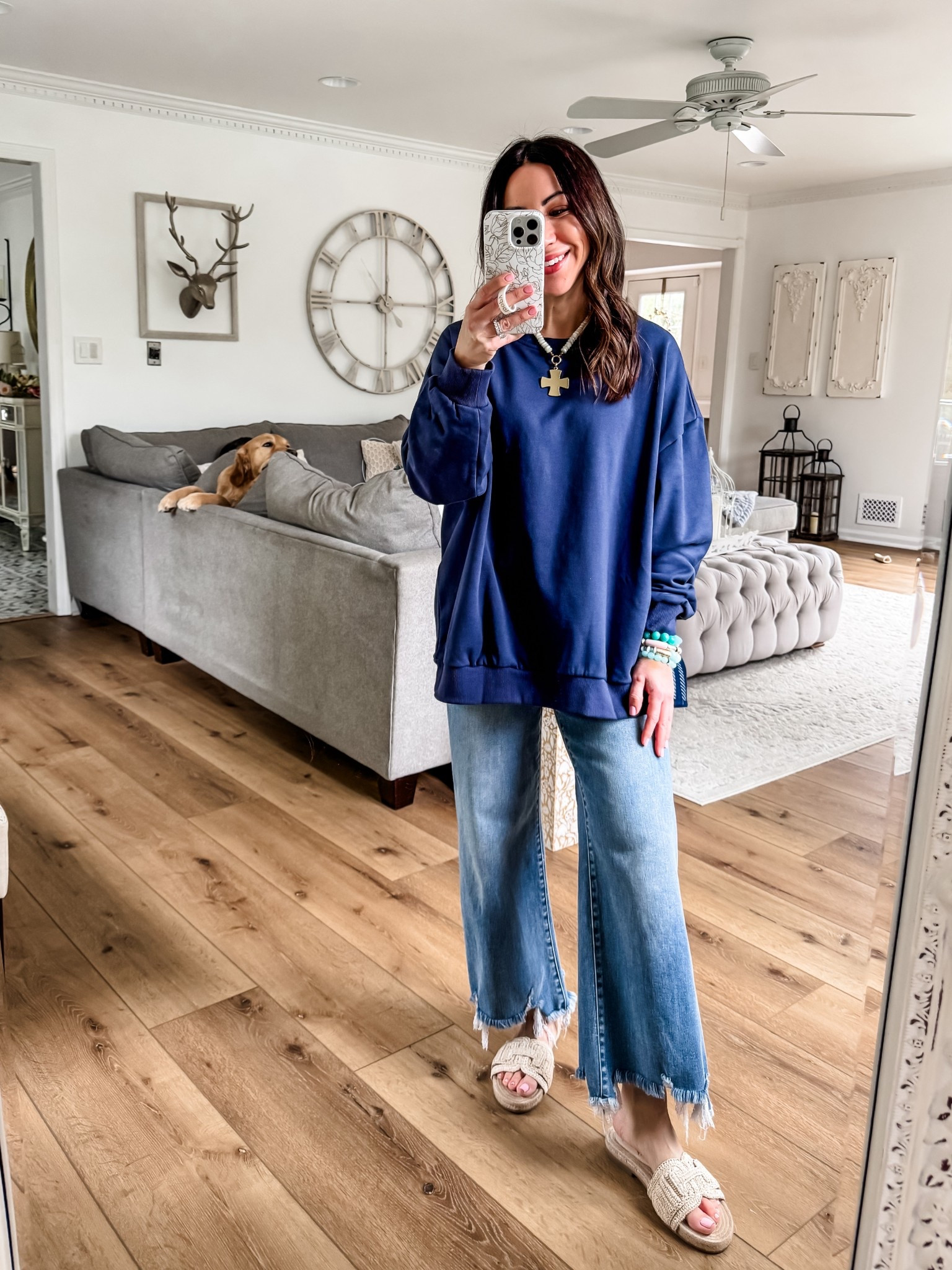 Sweatshirt small. Jeans 25. Sandals TTS.





#LTKPetite #LTKOver40