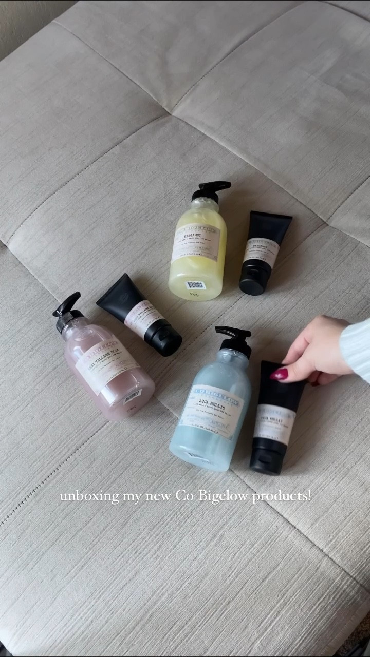 LOVE my Co Bigelow products! They smell AMAZING and make for the perfect gifts (or to get for yourself!!)

My personal fave is the west village rose (the pink one) but they all smell crazy good!

Hand creams / hand wash / hand cream / hand treatment / hand soap / housewarming gifts / housewarming gift ideas / Gift guide / Christmas gift guide / gift ideas / Gifts for her / gift guide for her / amazon gift guide for her / womens gifts / women gifts / gifts for women / Christmas gifts for her /  girl gift guide /  teen girl gift guide / tween girl gift guide / preteen gifts / gift guide for mom / gifts for sister / sister gift / Gift guide best friend / gifts for grandma / gifts for mother in law / mother in law gifts / new mom gift guide / new mom gift / co Bigelow


#LTKVideo #LTKhome #LTKGiftGuide