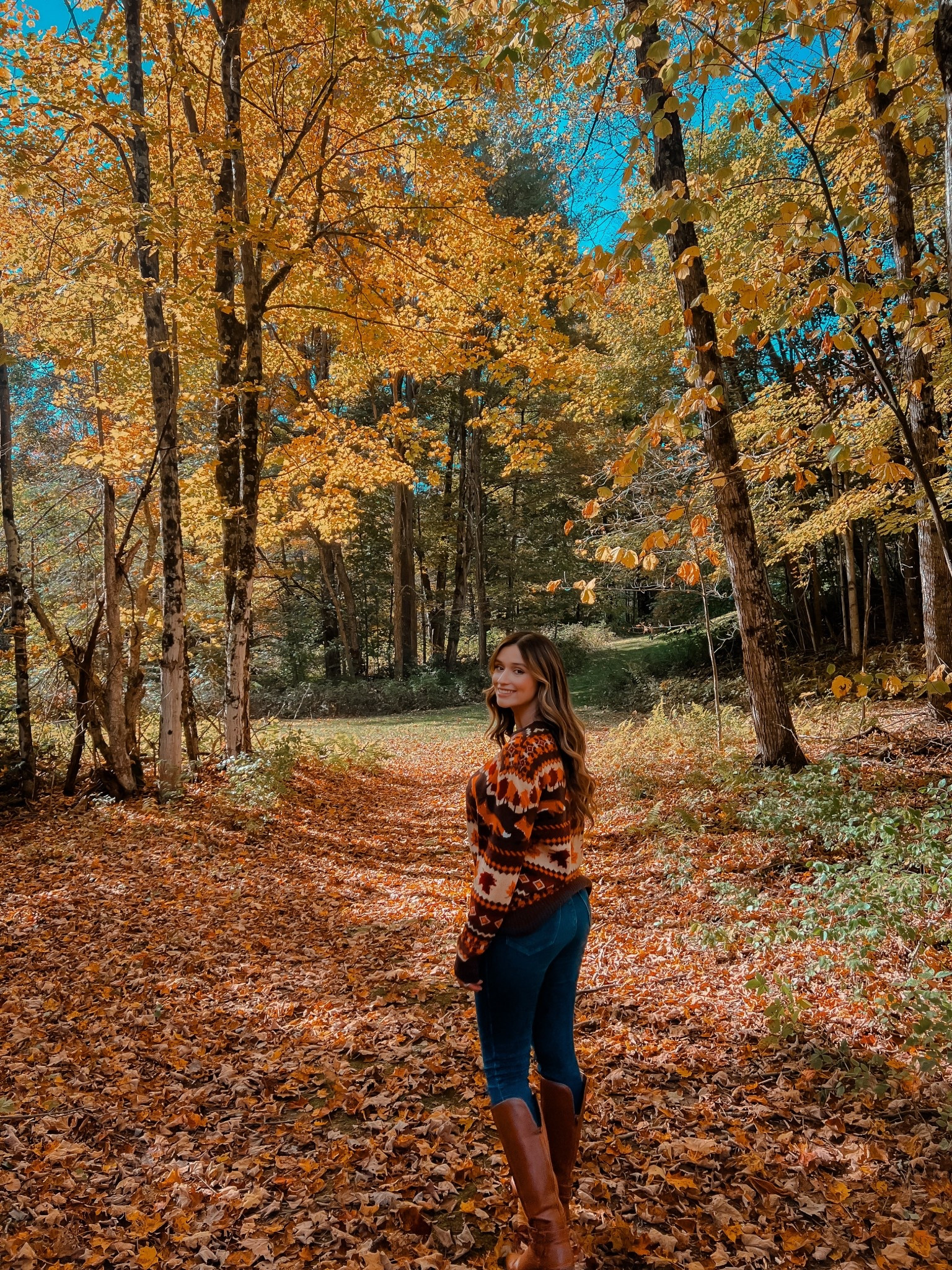 every fall girl knows the perfect fall sweaters make these crisp autumn days that much cozier and festive. my kjp sweater are by far my most festive sweater. this one is called the fox and the foliage and fits true to size. 🦊🍁 happy fall y’all! 

#LTKHalloween #LTKSeasonal #LTKFallSale