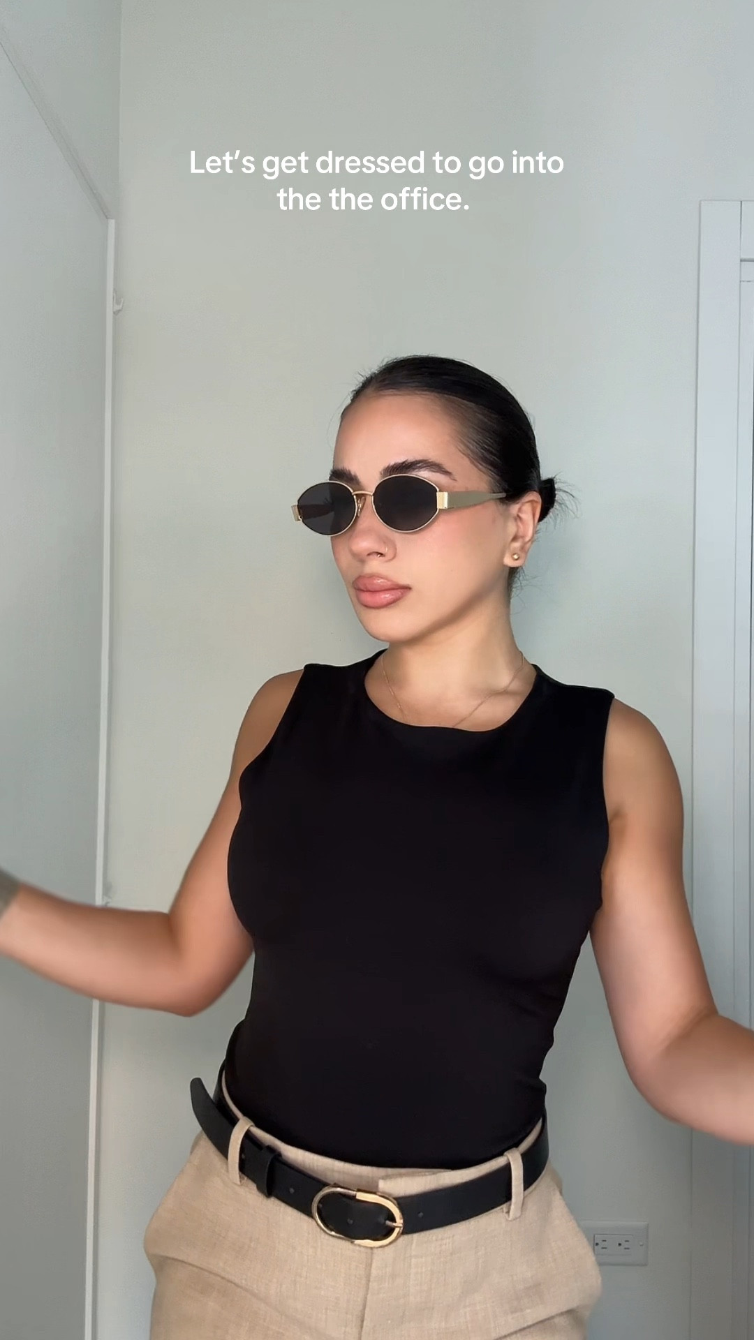 Let’s get dressed to go into the office. 

#LTKStyleTip #LTKWorkwear #LTKPetite