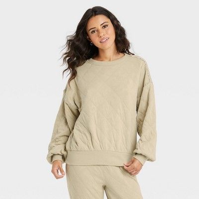 Women&#39;s Quilted Sweatshirt - Universal Thread&#8482; Green M | Target