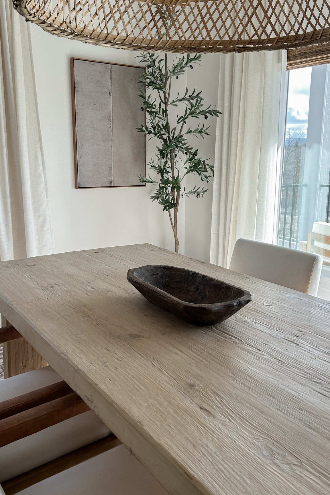 Dining room views ✨

wood dining table | wall art | olive tree | dining chairs | curtains 

#LTKfindsunder100 #LTKhome