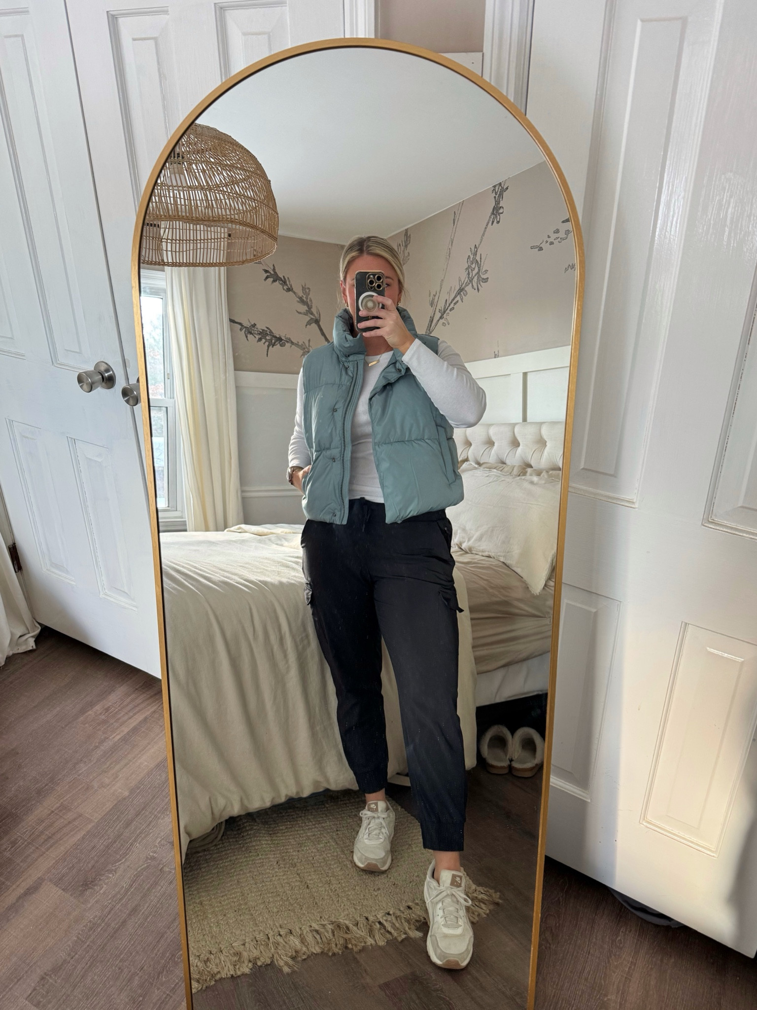 Winter day, midsize, athleisure outfit with puffer vest and joggers. 

#LTKSeasonal #LTKMidsize #LTKFindsUnder50