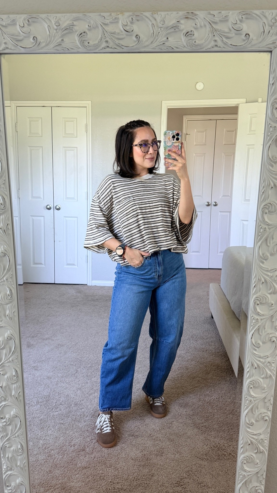 Casual Sunday Mom Outfit

Free People Top- Size small
Jeans- 6 regular

#LTKootd #LTKgrwm #LTKPetite