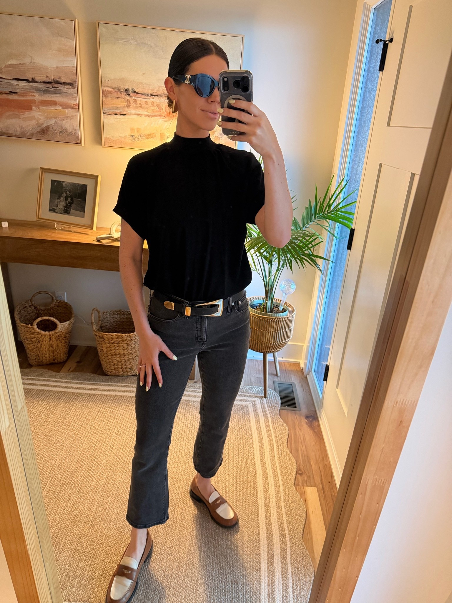 Johnny Cash inspired fit I guess??? 📸  @Madewell denim runs true to size for this style!!! Super stretchy too.

#LTKgrwm #LTKootd #LTKSeasonal
