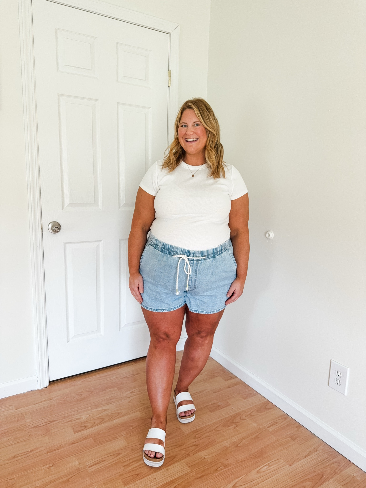 Wearing an XXL in my shorts.  Would do an XL if not pregnant.  Wearing an XL in my tee.

#LTKMidsize #LTKBump #LTKPlusSize