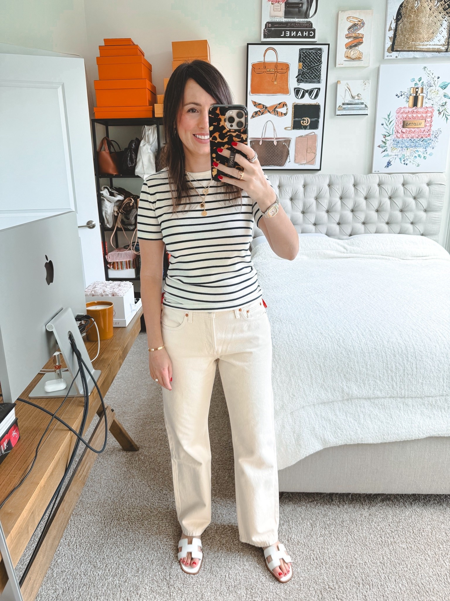 Redone cream denim with stripe tee



#LTKStyleTip #LTKFindsUnder100 #LTKSeasonal