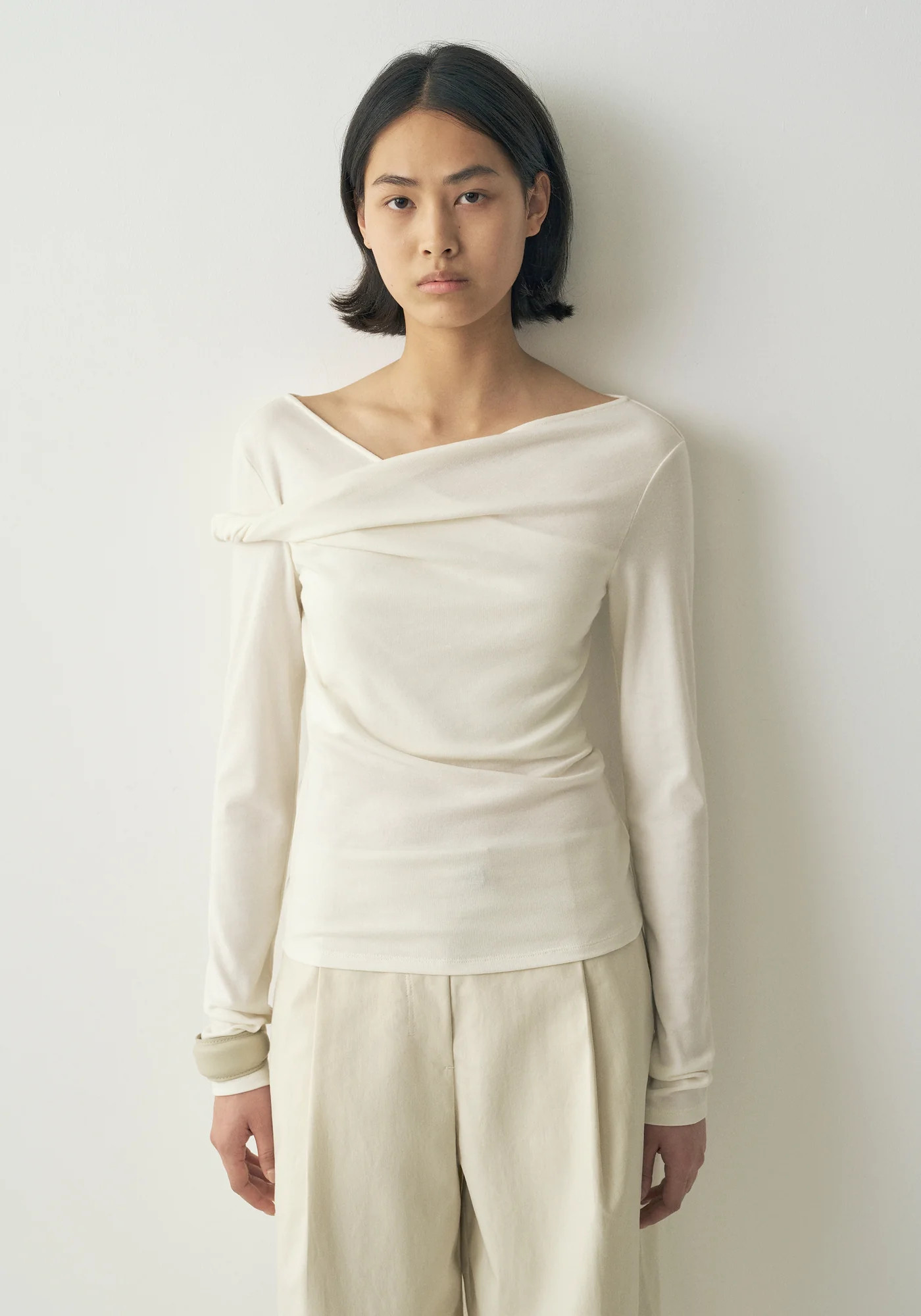 Twist Layered Top | INSIS