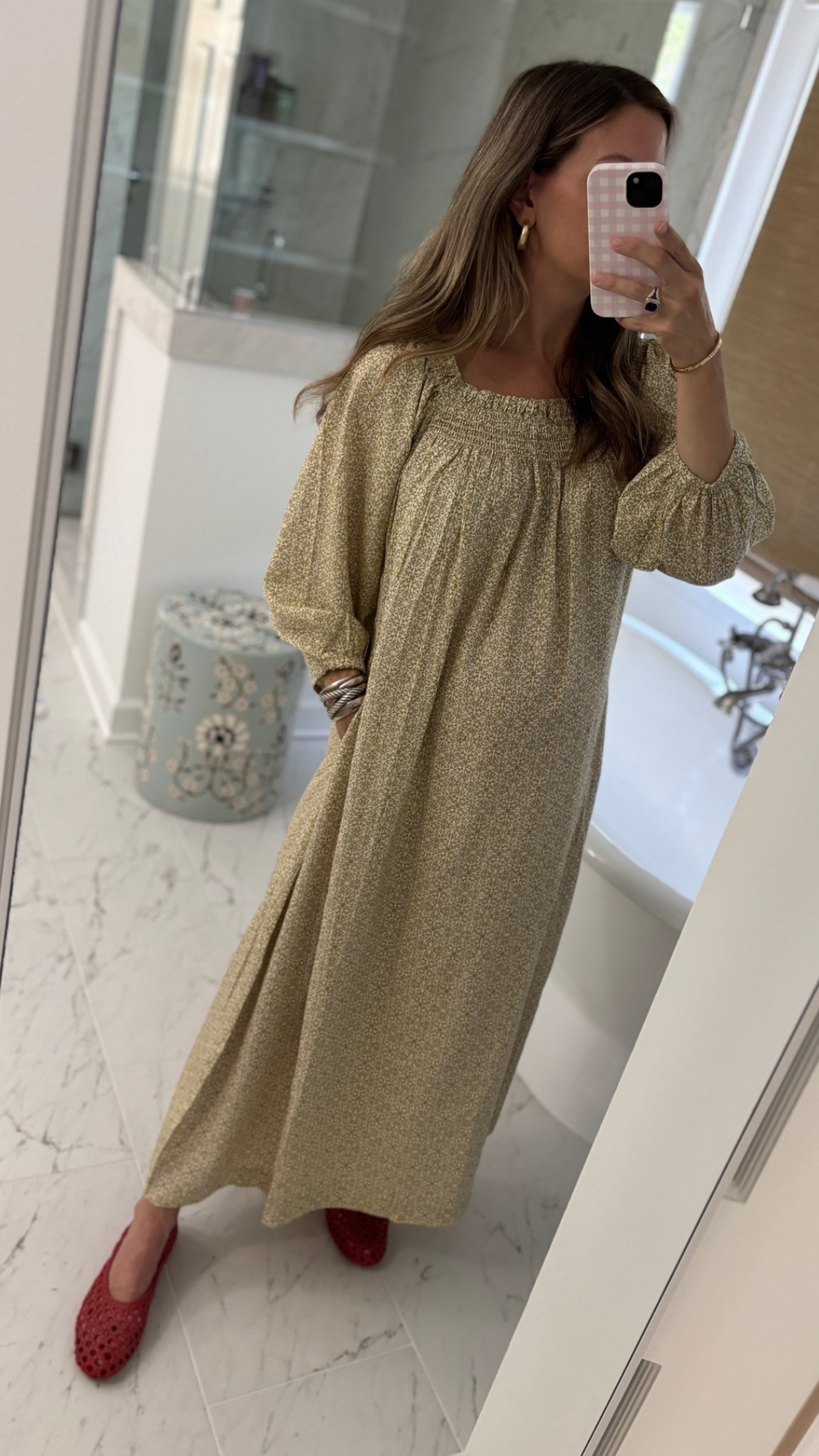 One of my very favorite dresses on sale! Great pregnant, postpartum and beyond 😊 in an xs

#LTKootd #LTKSaleAlert #LTKBump