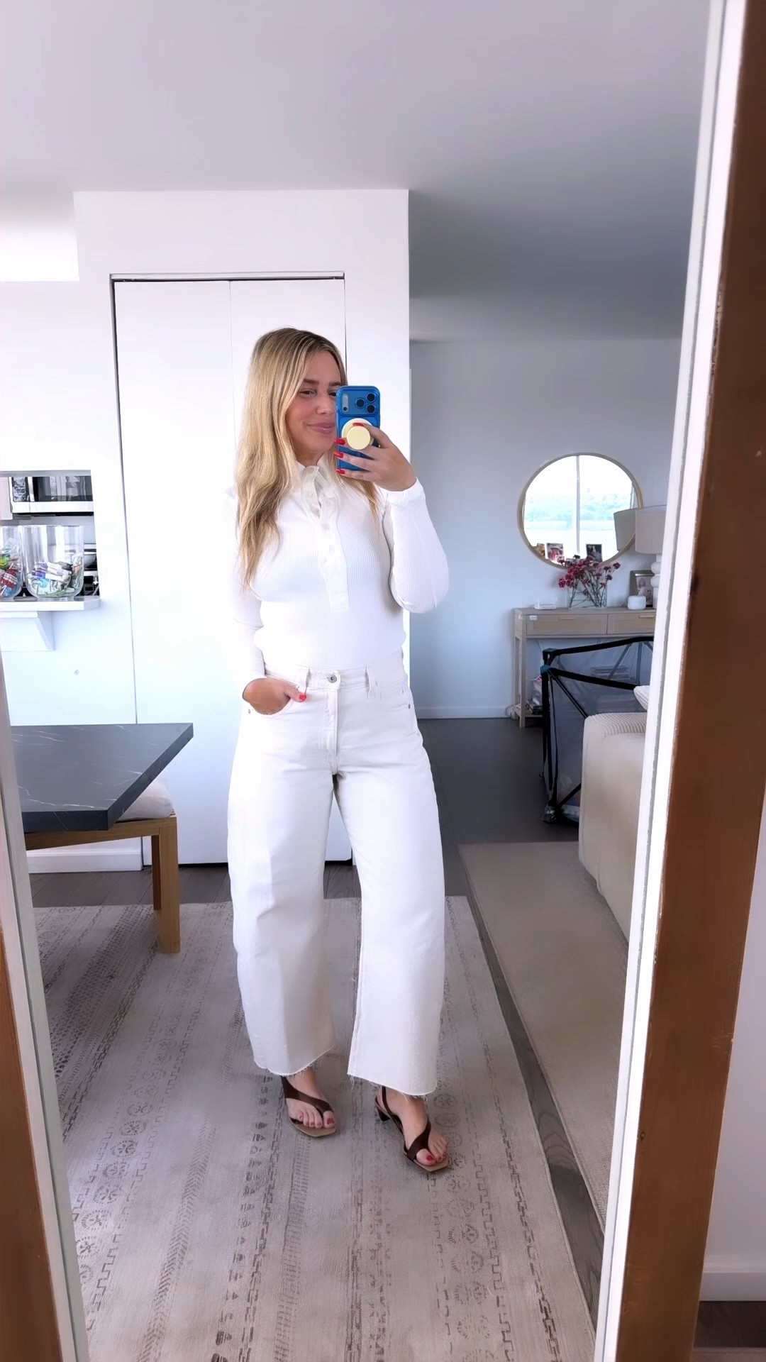 My one pick for jeans this summer -- these high waisted off white crop jeans -- styled 5 w — daily edit cover from Found by Em