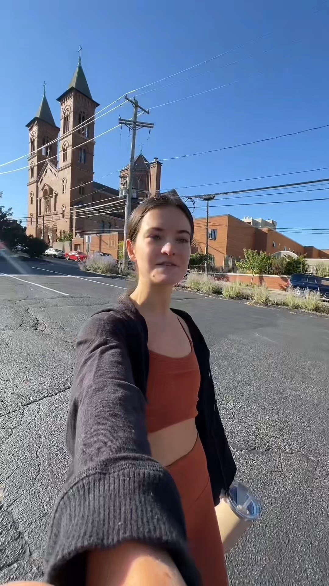 Finally feeling like fall in pgh— using my @nordstrom staples in every season though 🍂🍁

#nordstrompartner @shop.ltk #liketkit