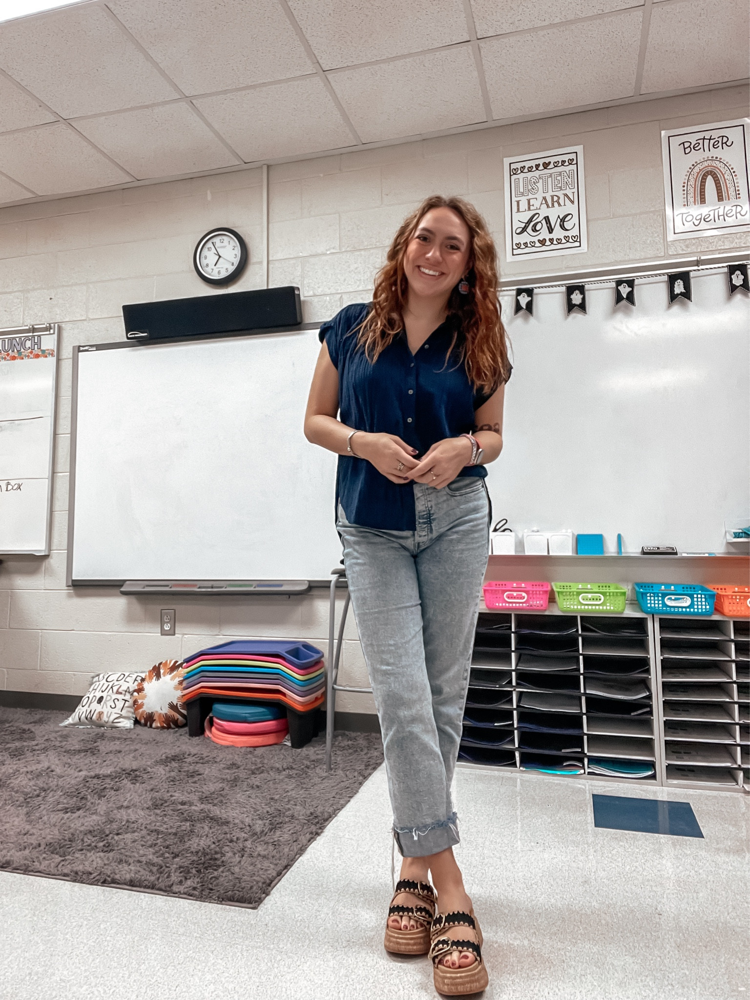 Teacher outfit, teacher style, teacher fashion, work outfits, workwear, fall work clothes, fall office outfit, casual work outfits

#LTKFindsUnder100 #LTKSeasonal #LTKFindsUnder50