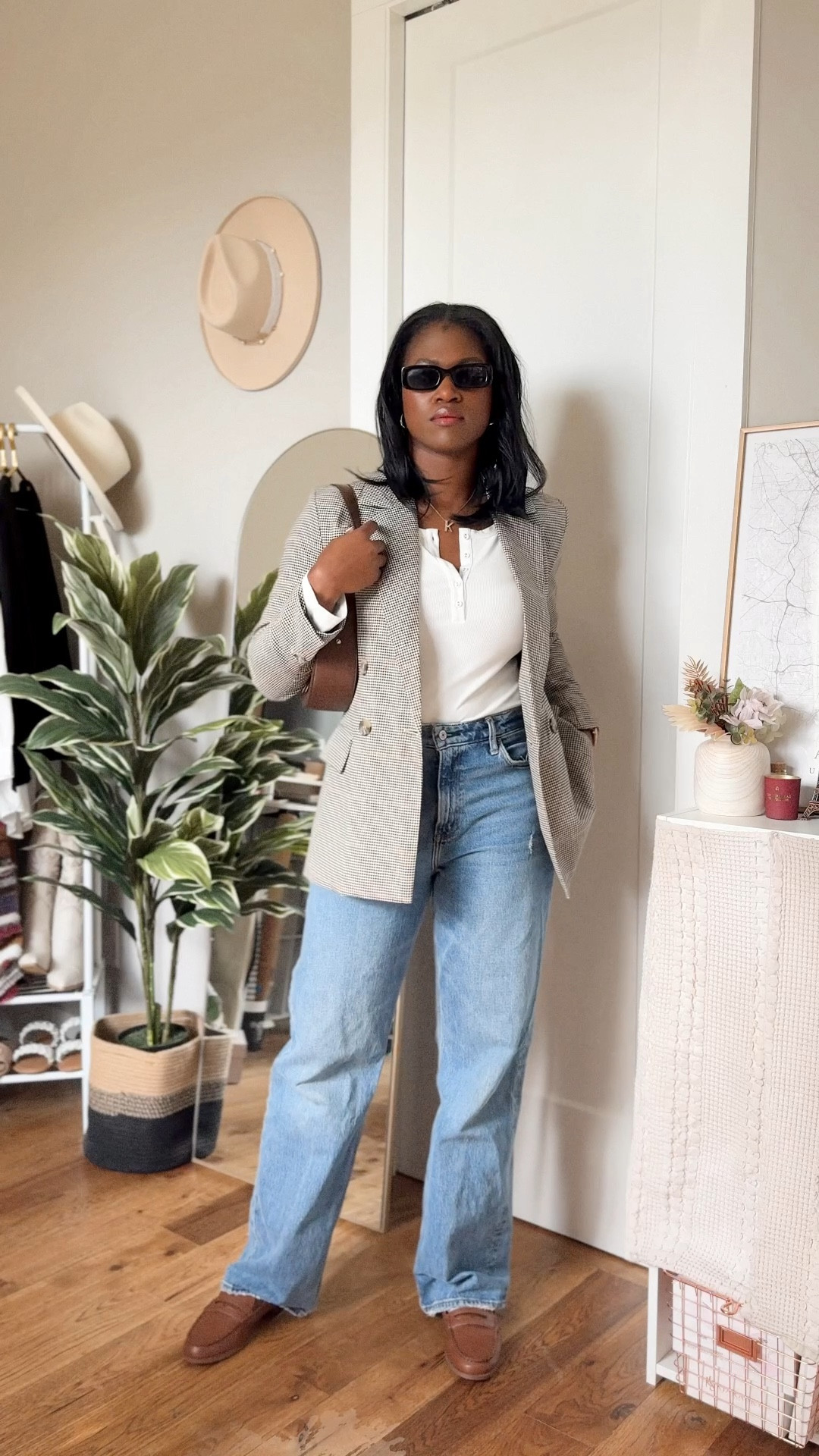 #JustFabPartner Old Money Inspired Outfit Idea

Less is more when going for an Old Money, quiet luxury look. I paired a simple white henly top and relaxed denim with my @JustFabOnline Mason Flat Loafer and Plaid City Blazer. I also kept the accessories to a minimum. You never want to go too flashy with your jewelry and other accessories. A simple handbag, sunglasses, and earrings will do!

Don't forget, when you sign up for JustFab’s VIP Membership, you get your first pair for only $10! Follow my shop @pumpsandpouts on the @shop.LTK app to shop this post and get my exclusive app-only content!

#JustFab #JustFabSyle #stylishmama #outfitideas Old Money Style, Classic Style, Quiet Luxury Style

#LTKShoeCrush #LTKWorkwear #LTKSpringSale