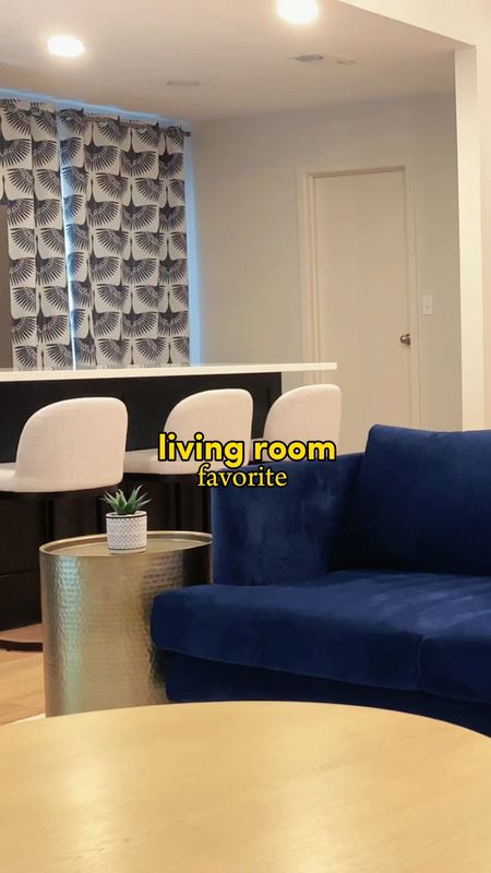 Living Room Favorite 

Upholstered Sofa, Drum Accent Table, Geometric Area Rug 

#LTKxMadewell #LTKsalealert #LTKhome
