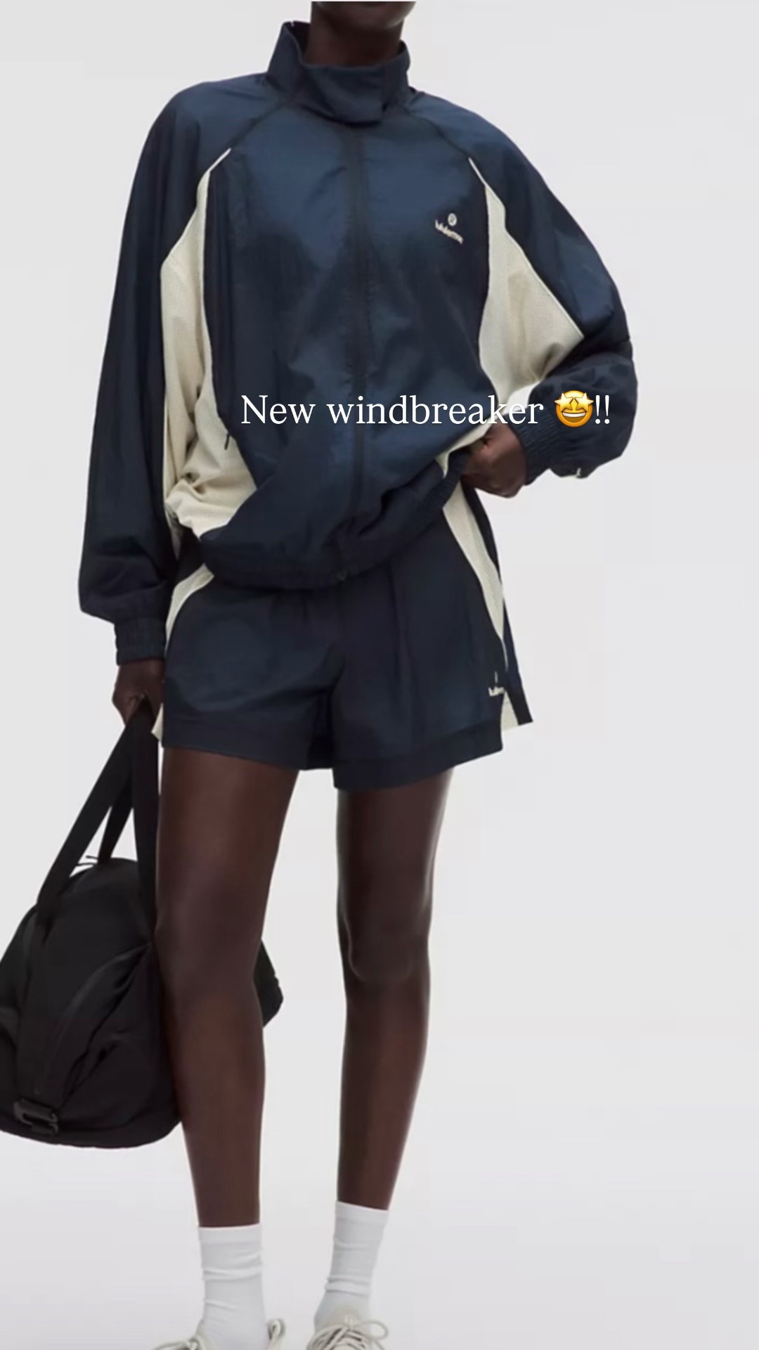 This windbreaker is so good!! Also comes in red!

#LTKootd #LTKActive #LTKgrwm
