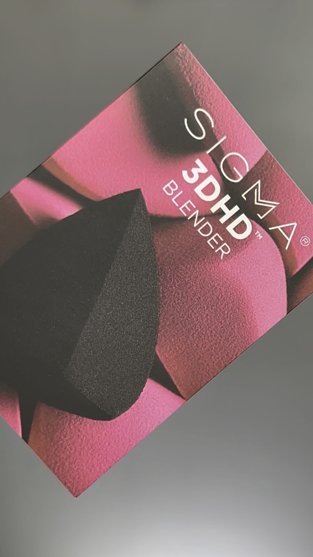 💫Sigma 3DHD Blender 💫

Reach your every edge and contour with unique angles designed to prime, conceal, sculpt and highlight with any formula for flawless skin.

I love the innovation of this sponge and has quickly become my favorite perfect for every step of your makeup routine.

Linked for you to go pick up this blender 💫

#LTKVideo #LTKbeauty #LTKfindsunder50