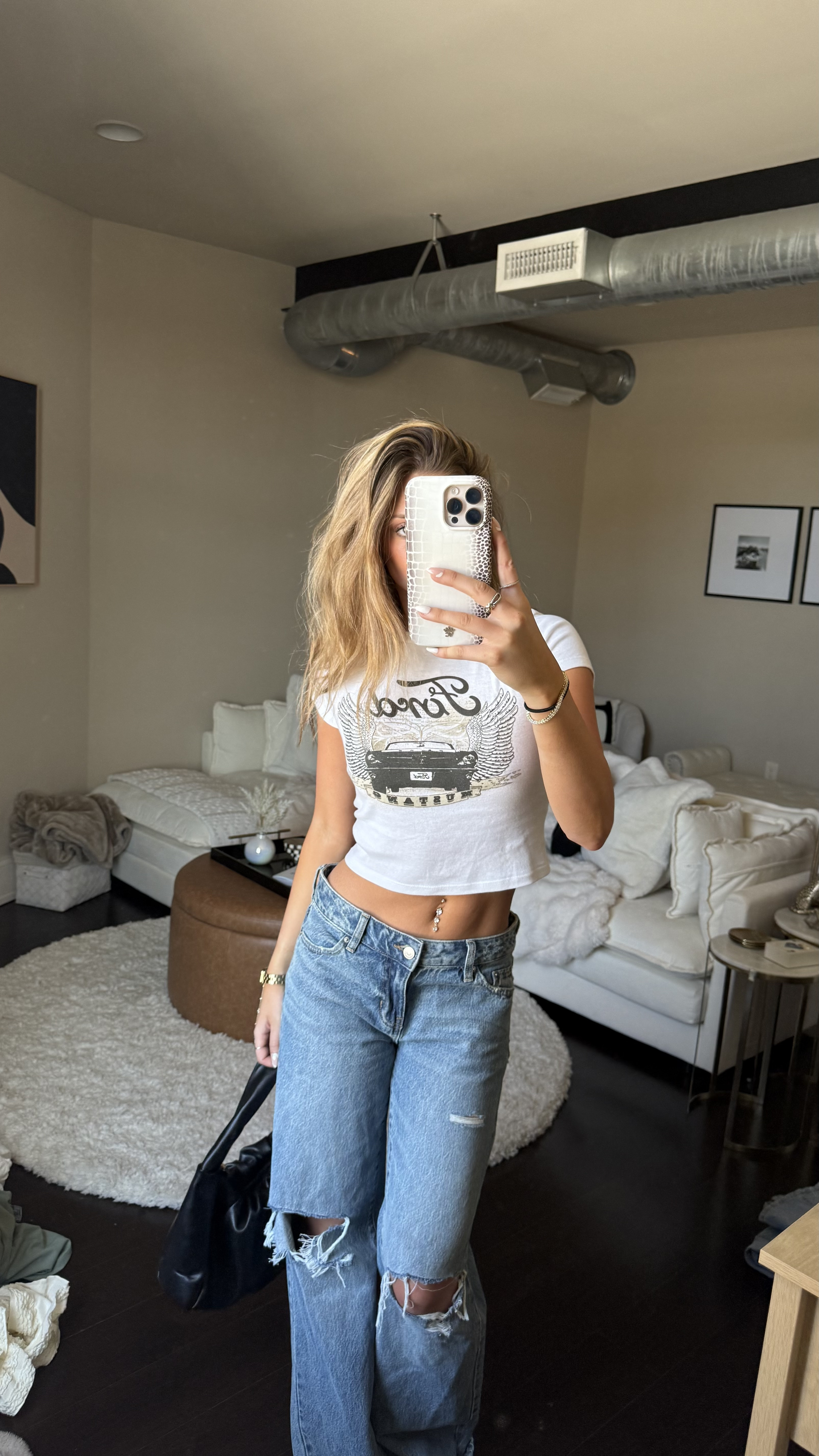 Basic outfit inspo 

#LTKStyleTip #LTKSeasonal #LTKBeauty
