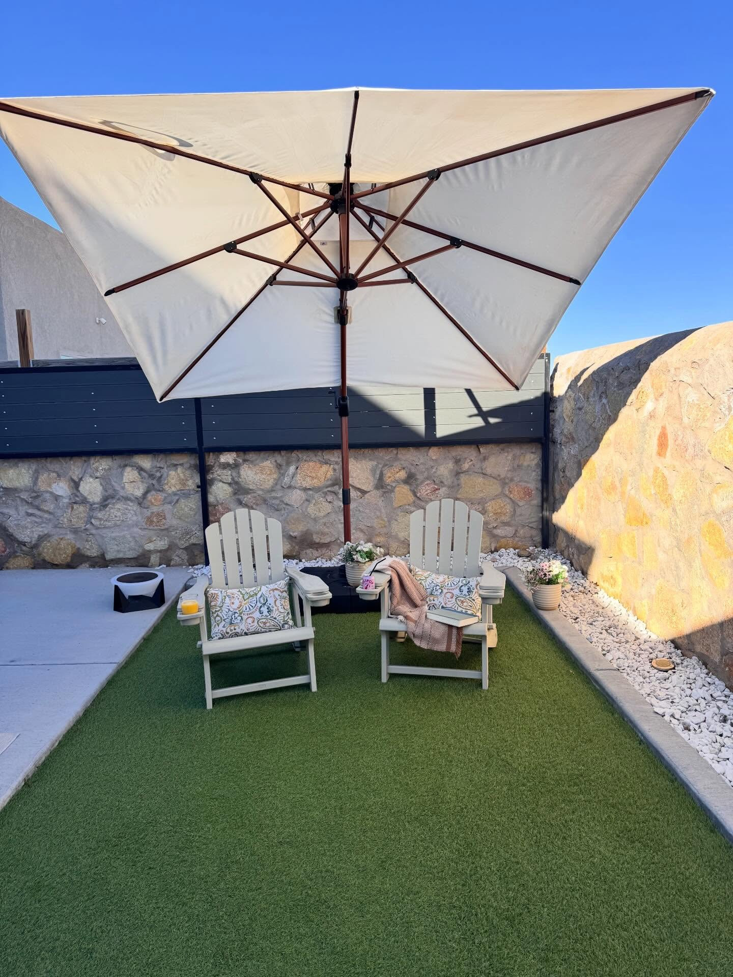 I’m over here enjoying our 70 degree weather, minding my own business, soaking up some vitamin D and trying to fight off this cold! It’s been really enjoyable and so relaxing with these comfy Adirondack chairs from @purpleleafgarden 

They come together in a snap (quite literally) and only take a few minutes with no tools or screws! 

@purpleleafgarden has so many beautiful furniture pieces to create a relaxing outdoor space! I have these linked in stories and bio

#outdoorchairs #outdoorfurniture #adirondackchair #purpleleaf