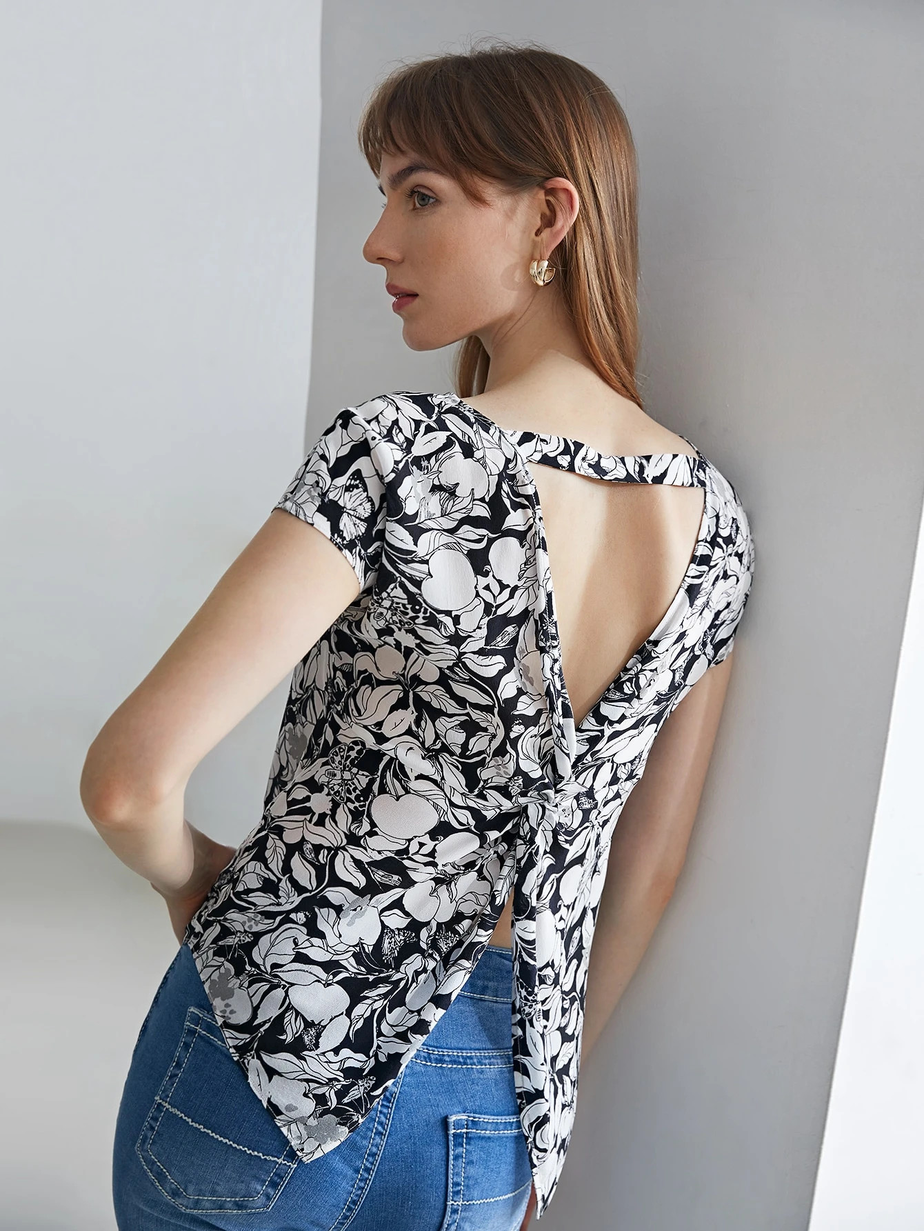MOTF PREMIUM 100% SILK CUT-OUT BACK TOP | SHEIN