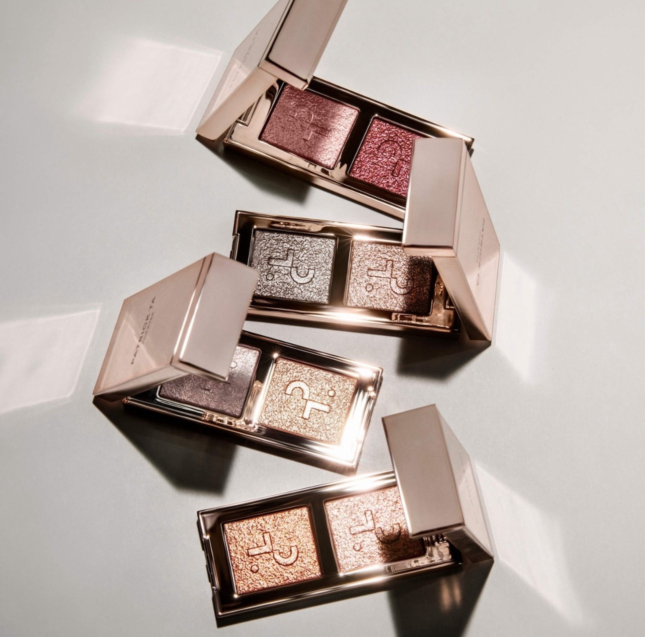 A shimmering eyeshadow duo that illuminates eyes with super-fine sparkles and multidimensional pearl pigments ✨ Soft, luminous, and endlessly flattering—these are truly eye-catching.

#LTKWedding #LTKValentine #LTKBeauty