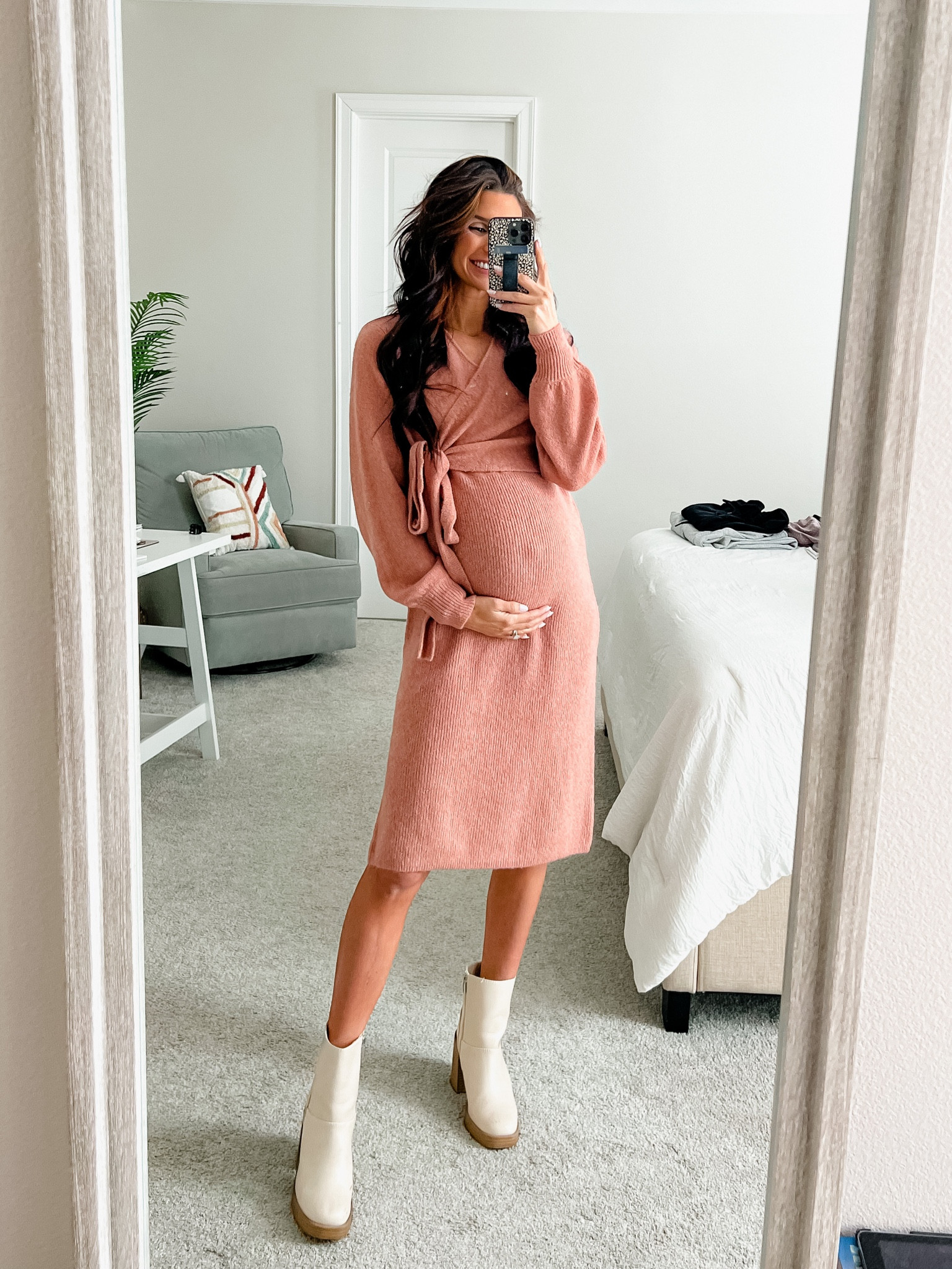 Maternity sweater dress. Wearing a small!

#LTKfamily #LTKSeasonal #LTKbump