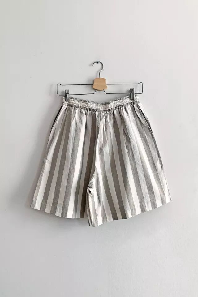 Vintage Unisex Linen Minimal Striped Shorts | Urban Outfitters (US and RoW)