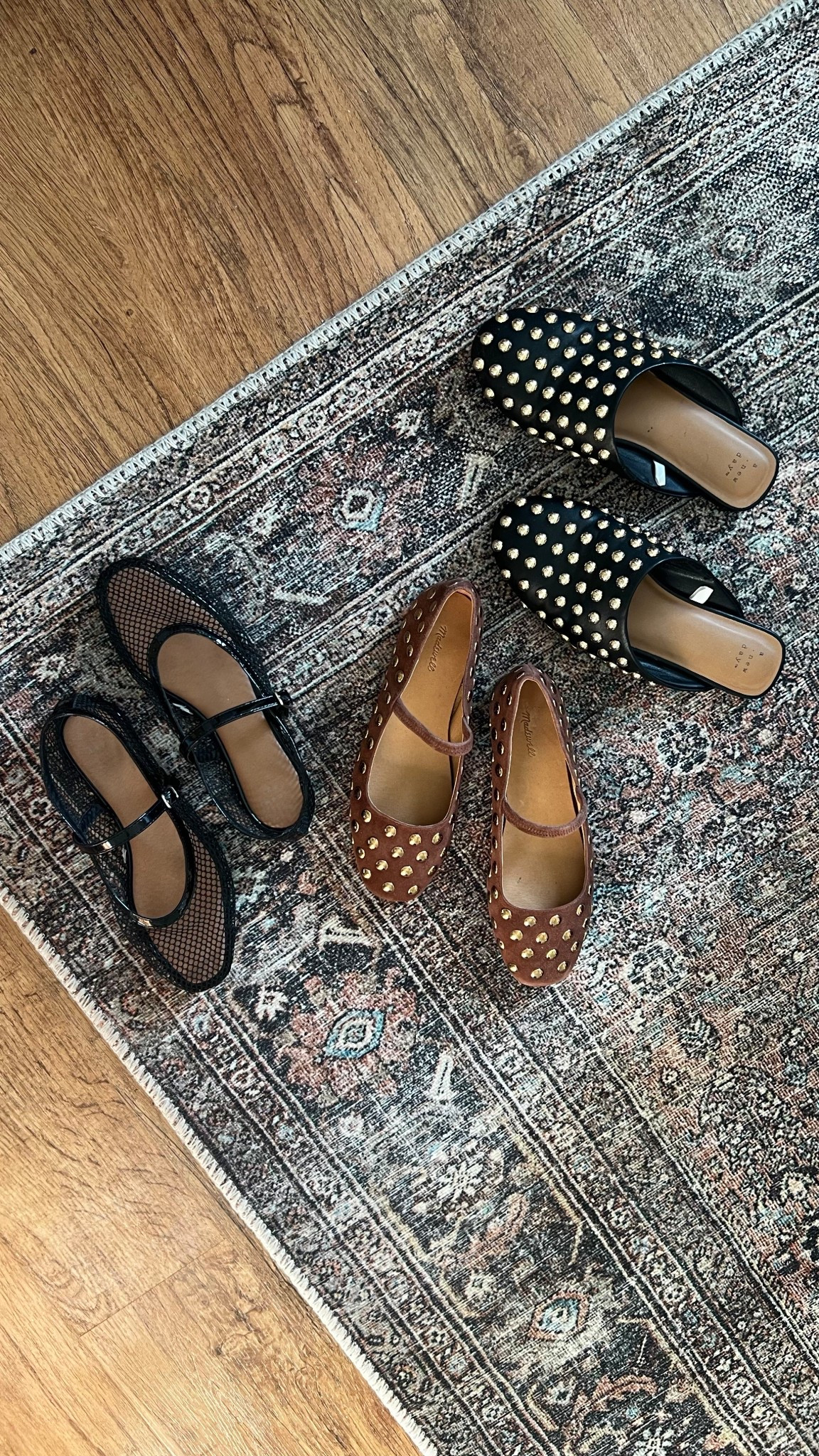 Shoes on repeat this Spring and Summer!
-
Affordable shoes - flat shoes - mesh ballet flats - studded suede flats - studded suede ballet flats - studded mules - target shoes - Madewell flat shoes - Zara flat shoes - summer shoes - flats for spring - suede flats - pointed toe flat Mary Jane’s - low heel Mary Jane’s 

#LTKSaleAlert #LTKFindsUnder50 #LTKShoeCrush