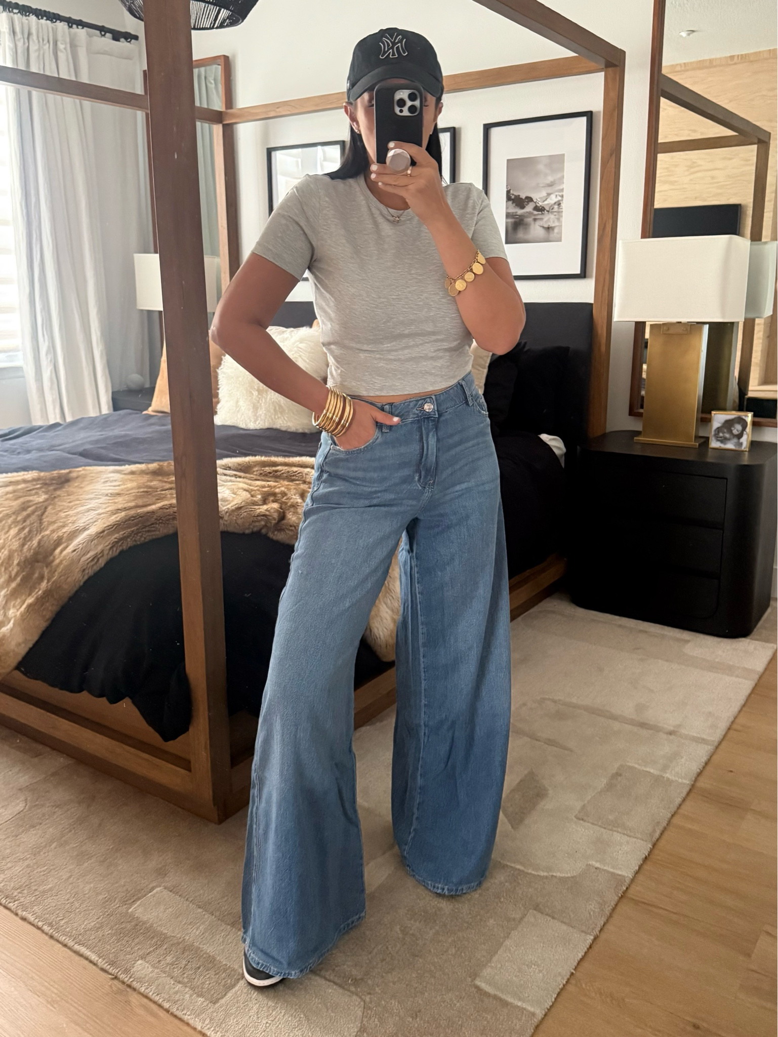 Z1975 MID-RISE PALAZZO JEANS wearing size 27. CROPPED STRETCH T-SHIRT wearing size medium. Nike Dunk Low
