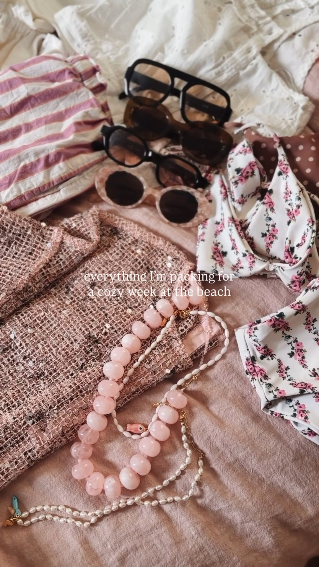 Vacation outfits / beach outfits / cozy travel ootd

#LTKmomlife #LTKootd #LTKTravel