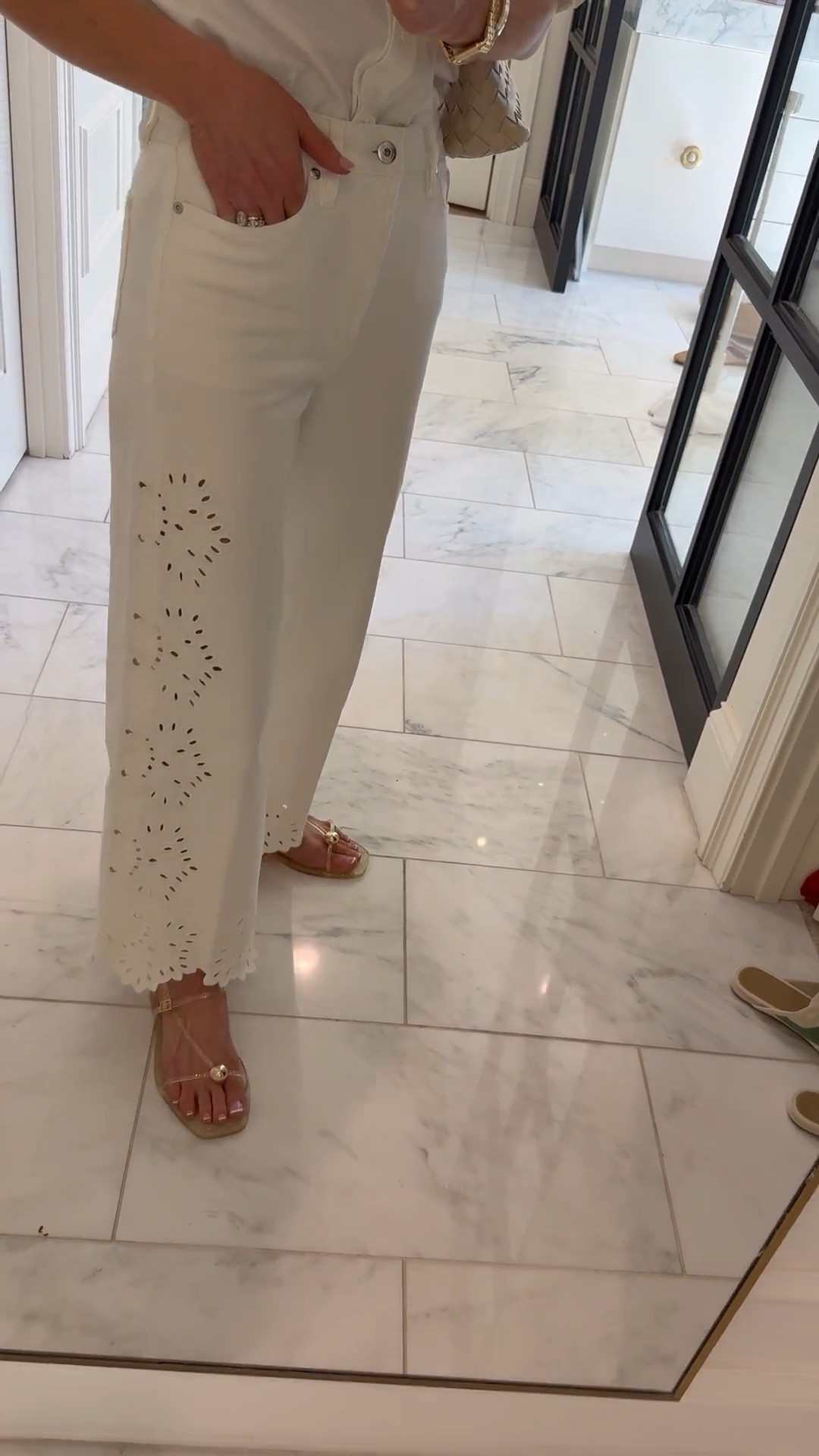 Found these jeans in stock! Get them before they are gone!

#LTKsummer #LTKjeans
