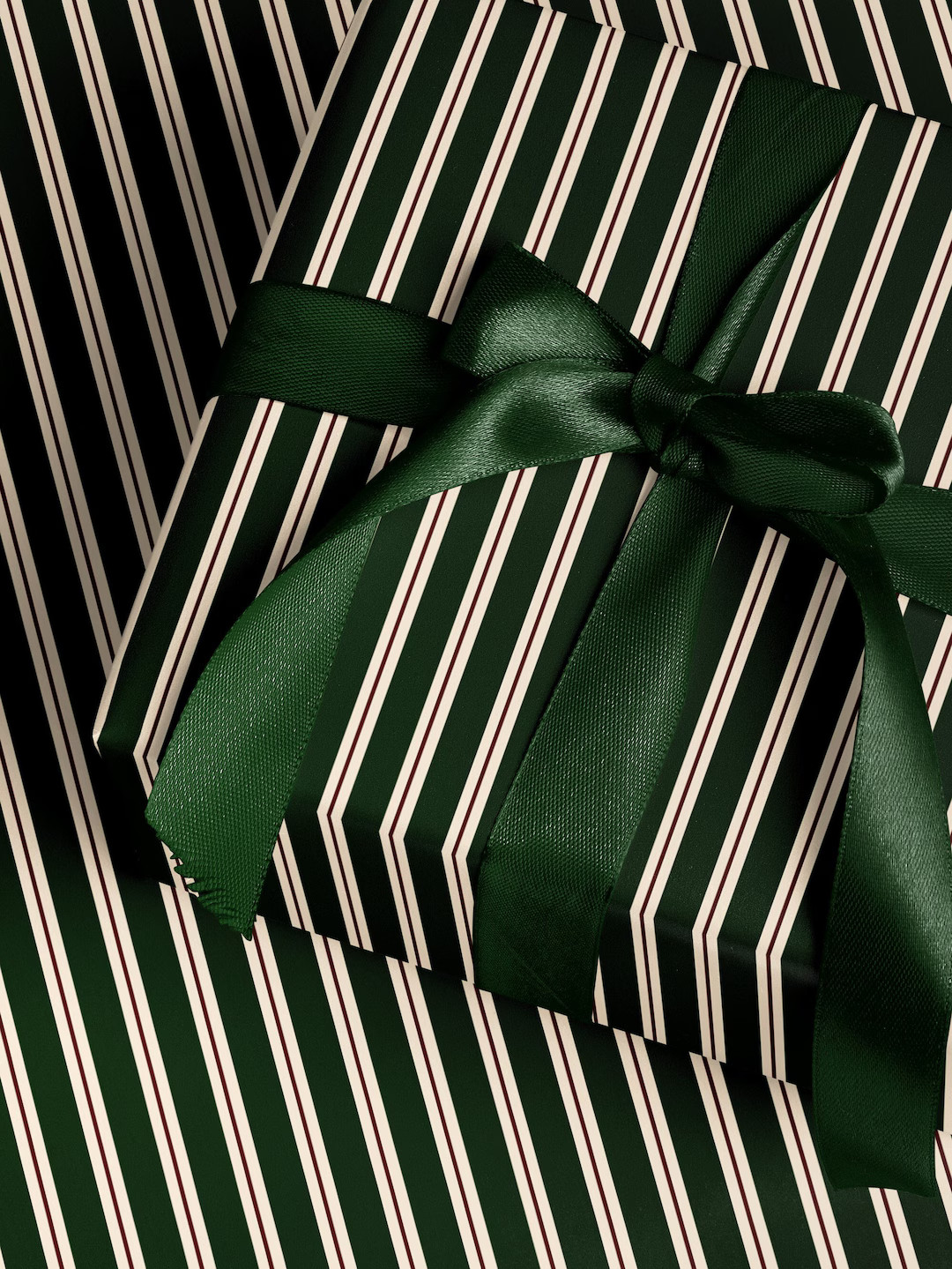 Striped Wrapping Paper Holiday Gift Wrap Green Gift Wrap Elegant Christmas Gift Wrap Vintage Gift... | Etsy (US)