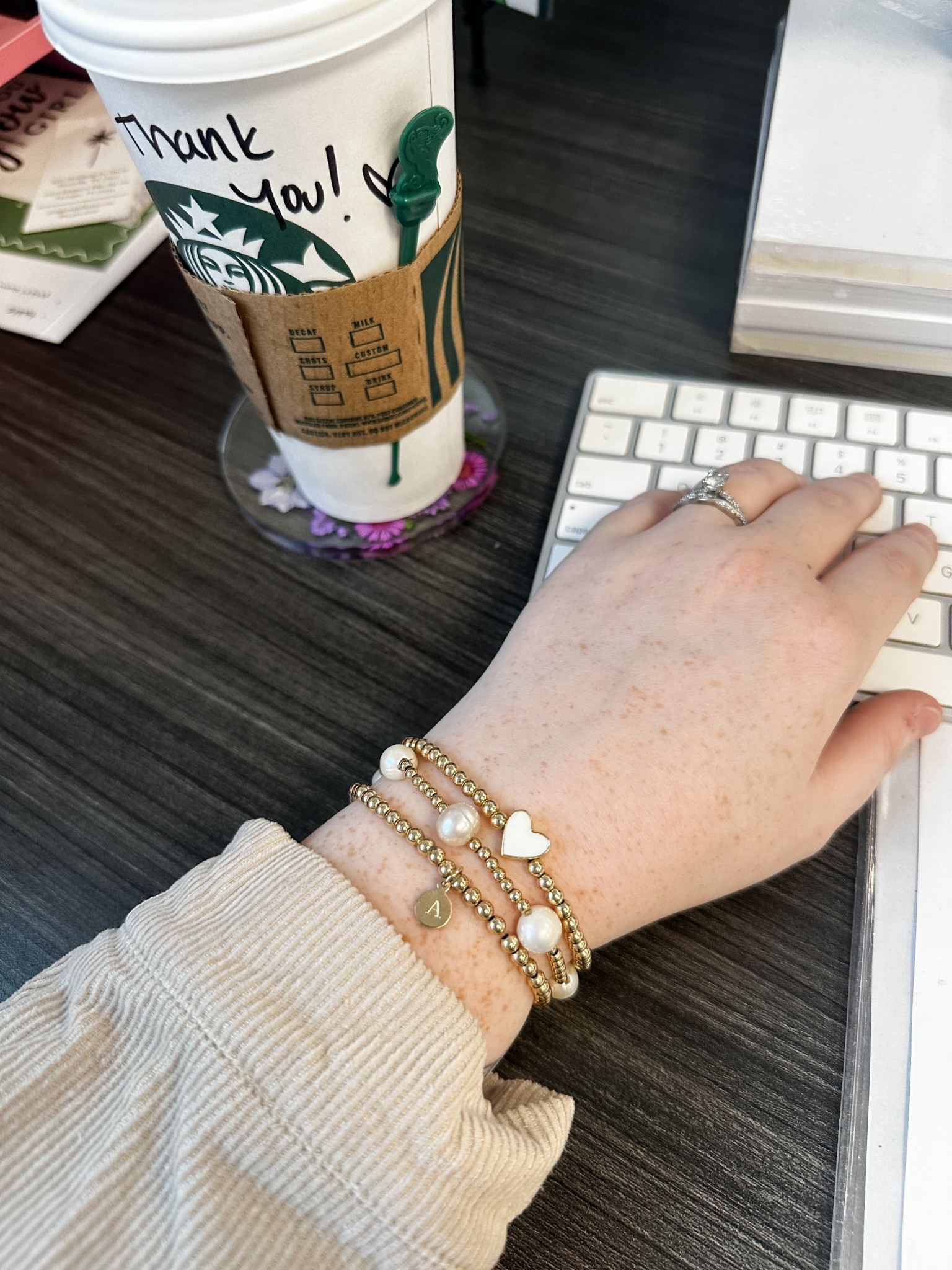 One of my favorite jewelry brands 💕

#LTKMidsize #LTKootd #LTKgrwm