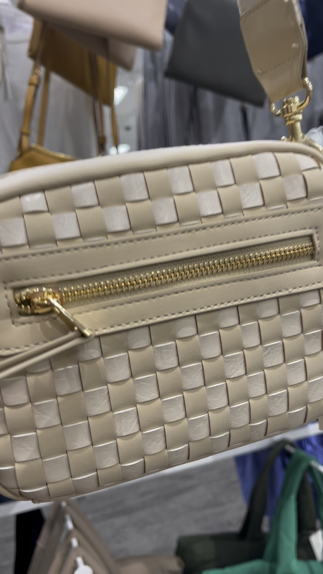 These target bags are giving Clare V and I am here for it ✨

#LTKVideo #LTKfindsunder50 #LTKitbag