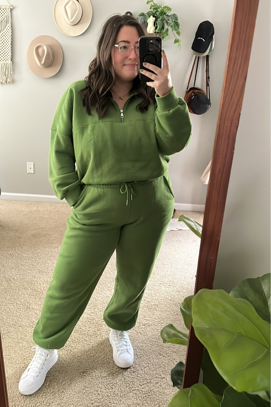 A&F essential Sunday sweat pants + pull over 🫶🏼 large in pants, XL in top

#LTKSeasonal #LTKsalealert #LTKcurves