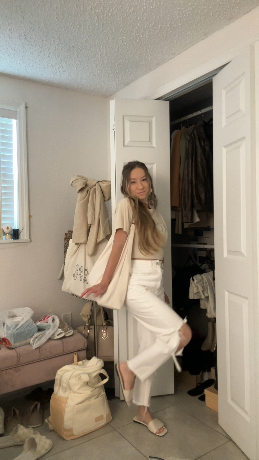 Casual white jeans outfit for summer🤍

#LTKSeasonal #LTKootd